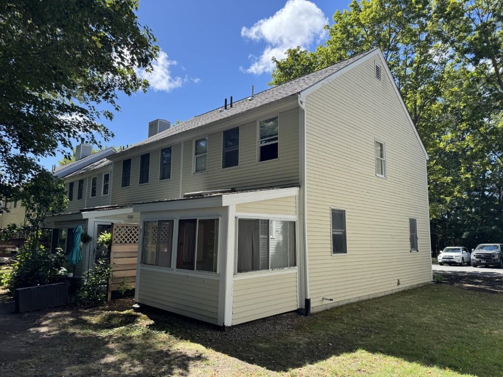 3370 Lafayette Rd, Portsmouth, NH 03801