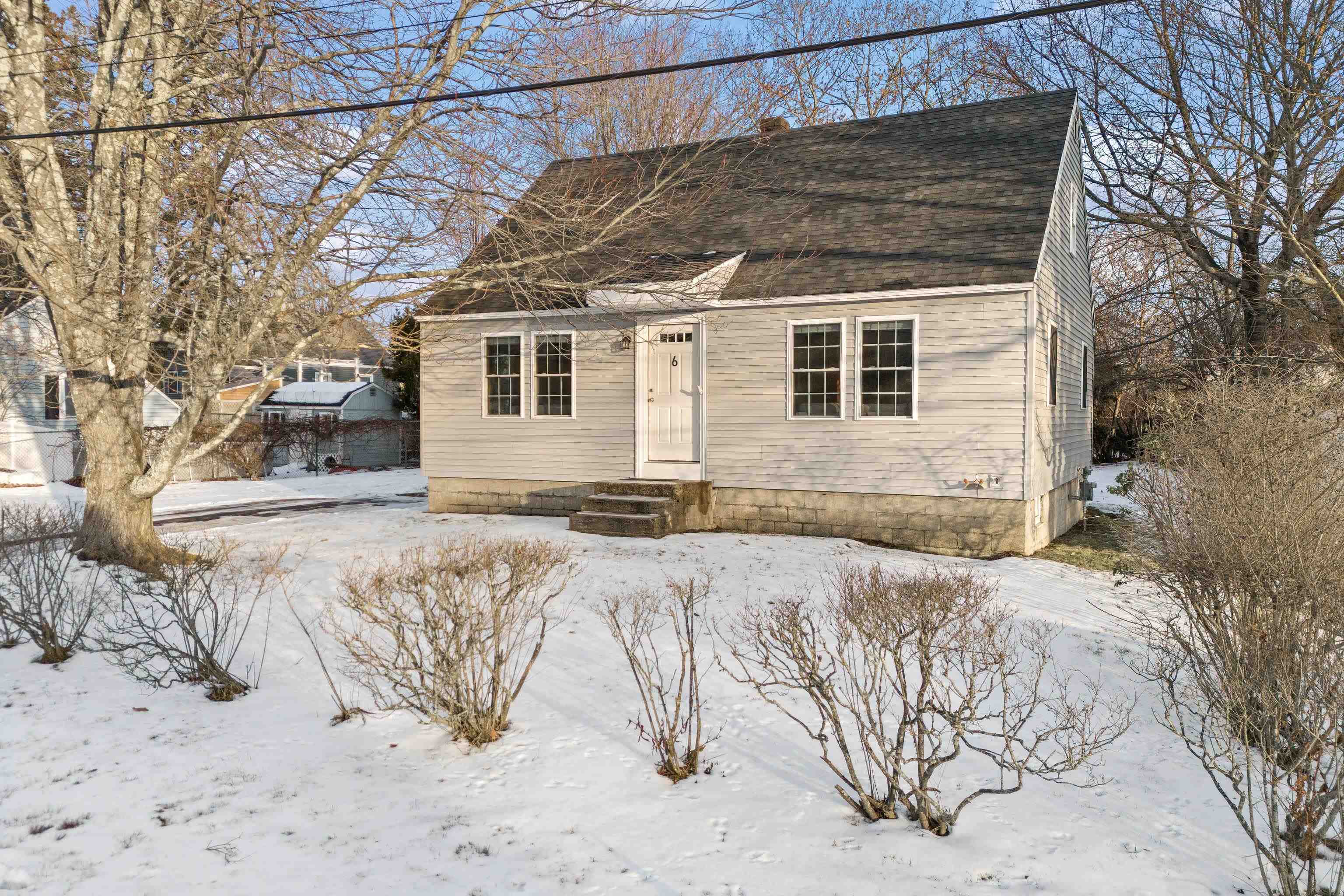 MLS 5072391: 6 Ruth Lane, Hampton NH