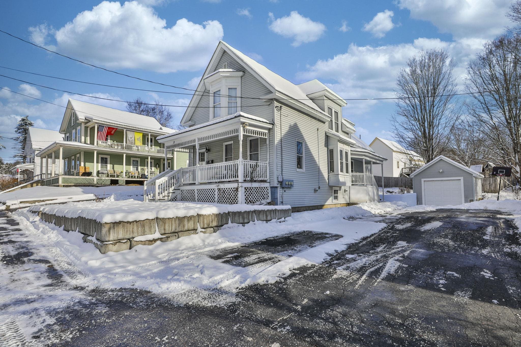 NEWPORT NH&nbsp;Homes for sale