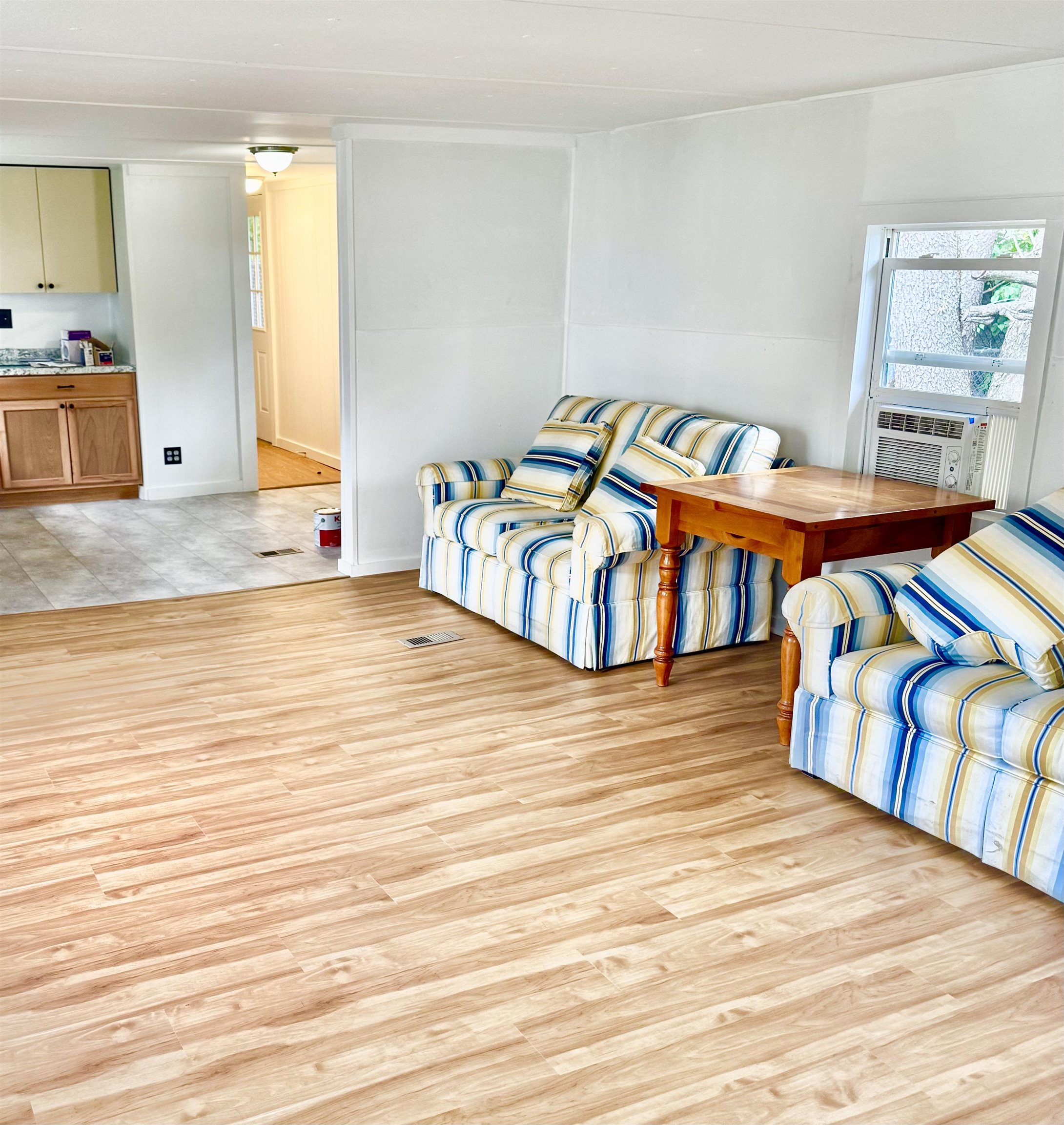 6 Boe Rd, Holderness, NH 03245