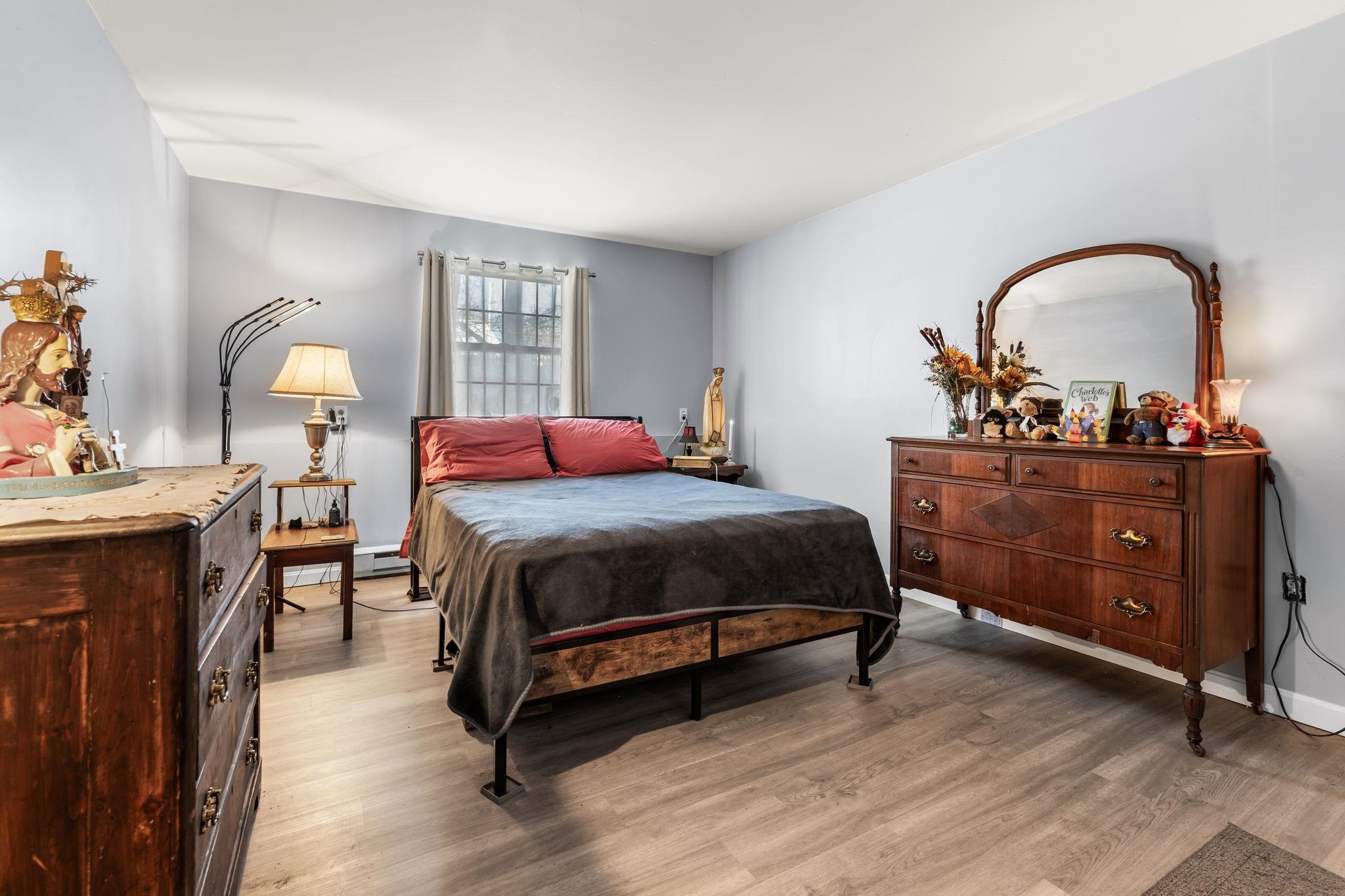 12 E Side Dr, Concord, NH 03301