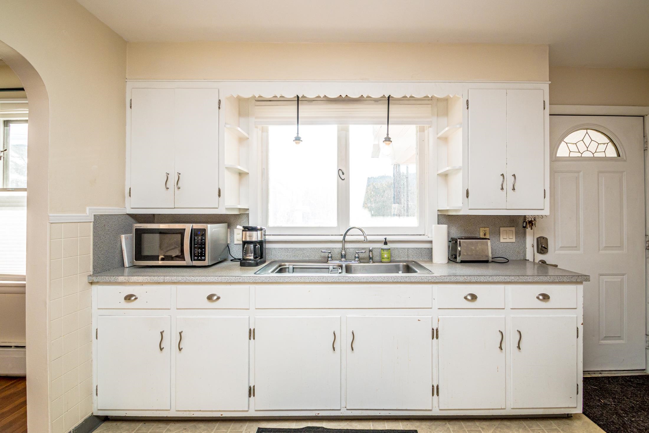 48 Main St, Gorham, NH 03581