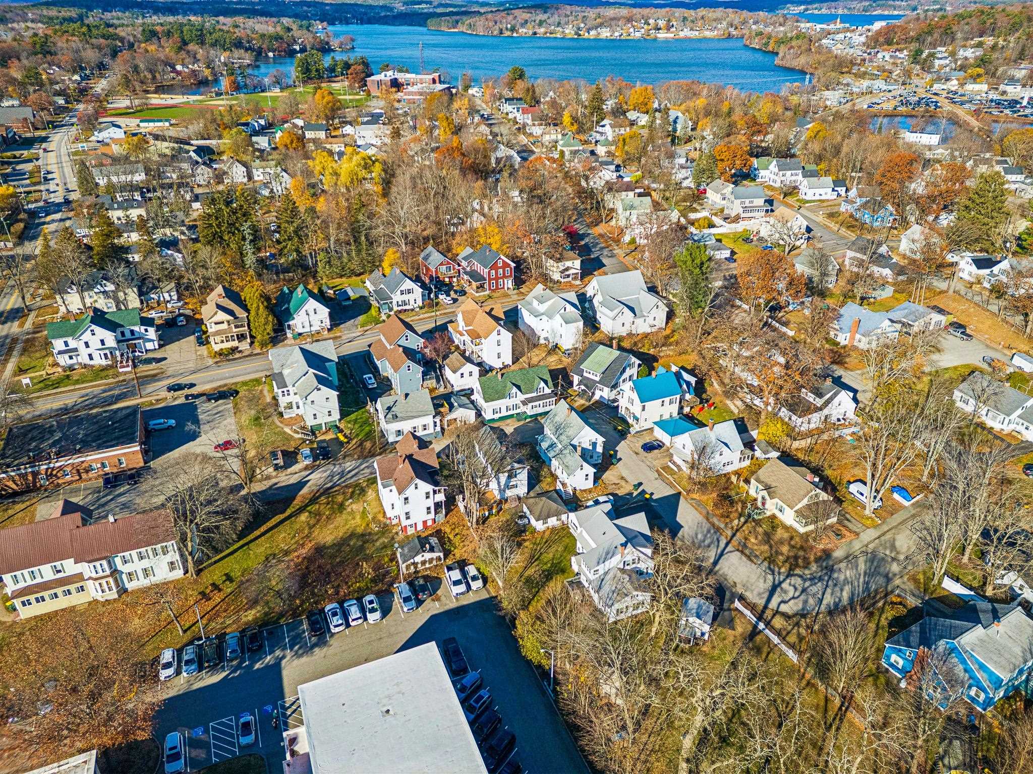 24 Parker St, Laconia, NH 03246