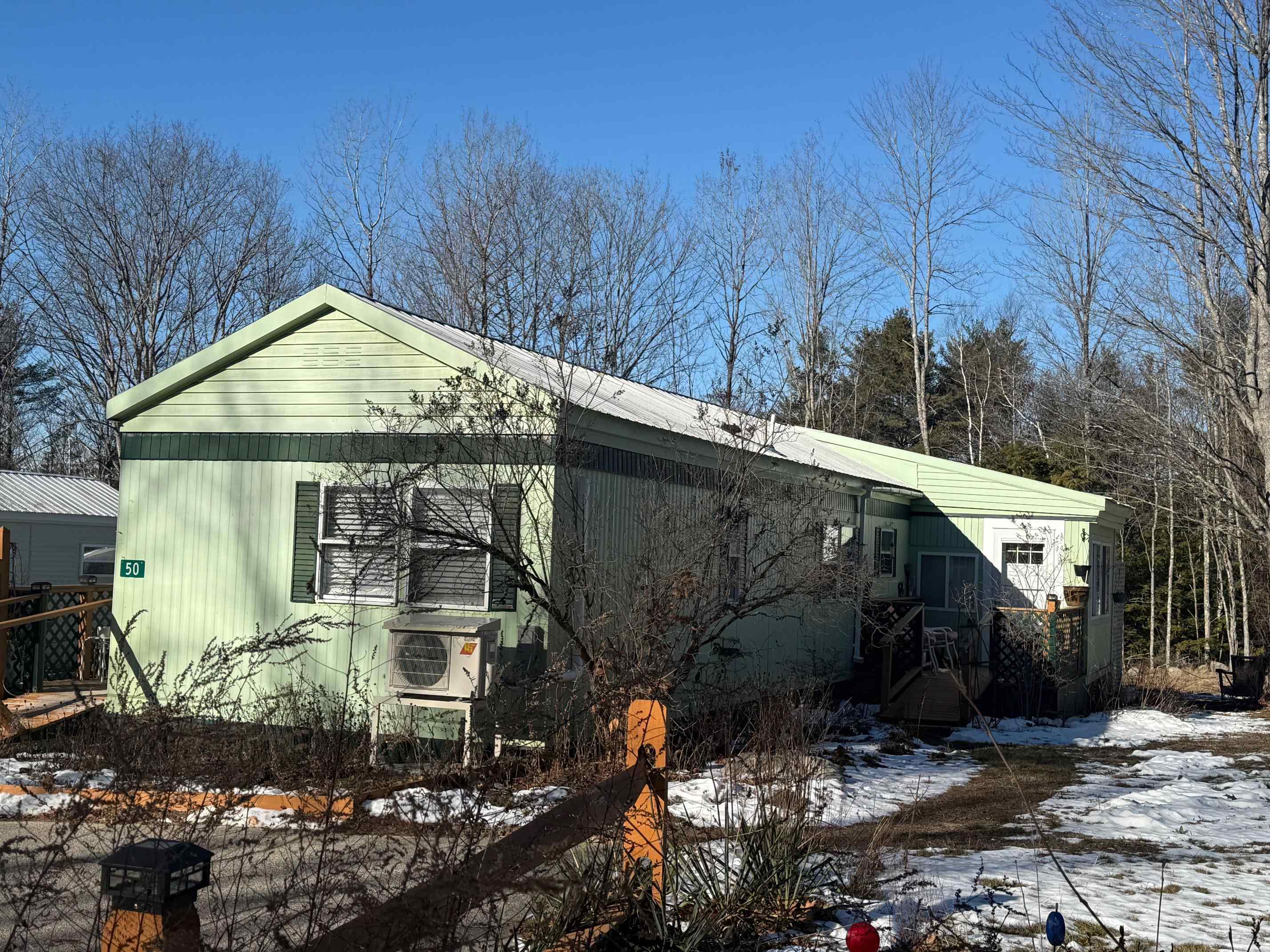 50 Willow Ave, Tuftonboro, NH 03816