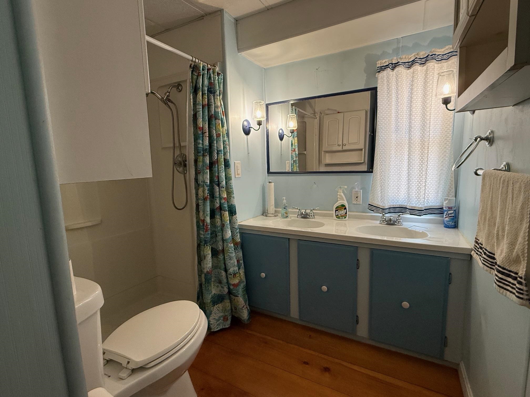 50 Willow Ave, Tuftonboro, NH 03816