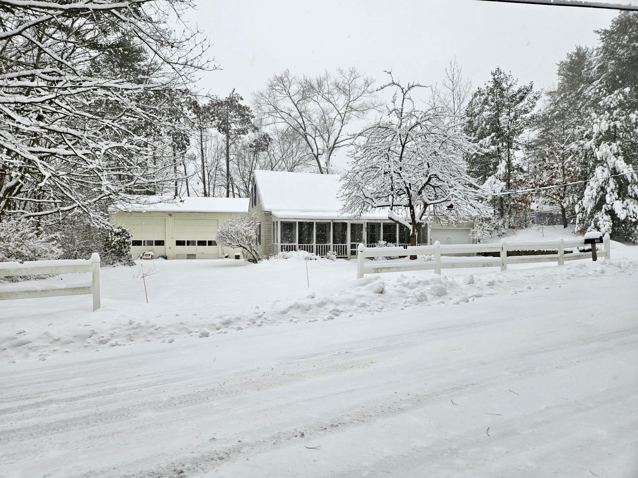 30 Old Stage Rd, Dover, NH 03820