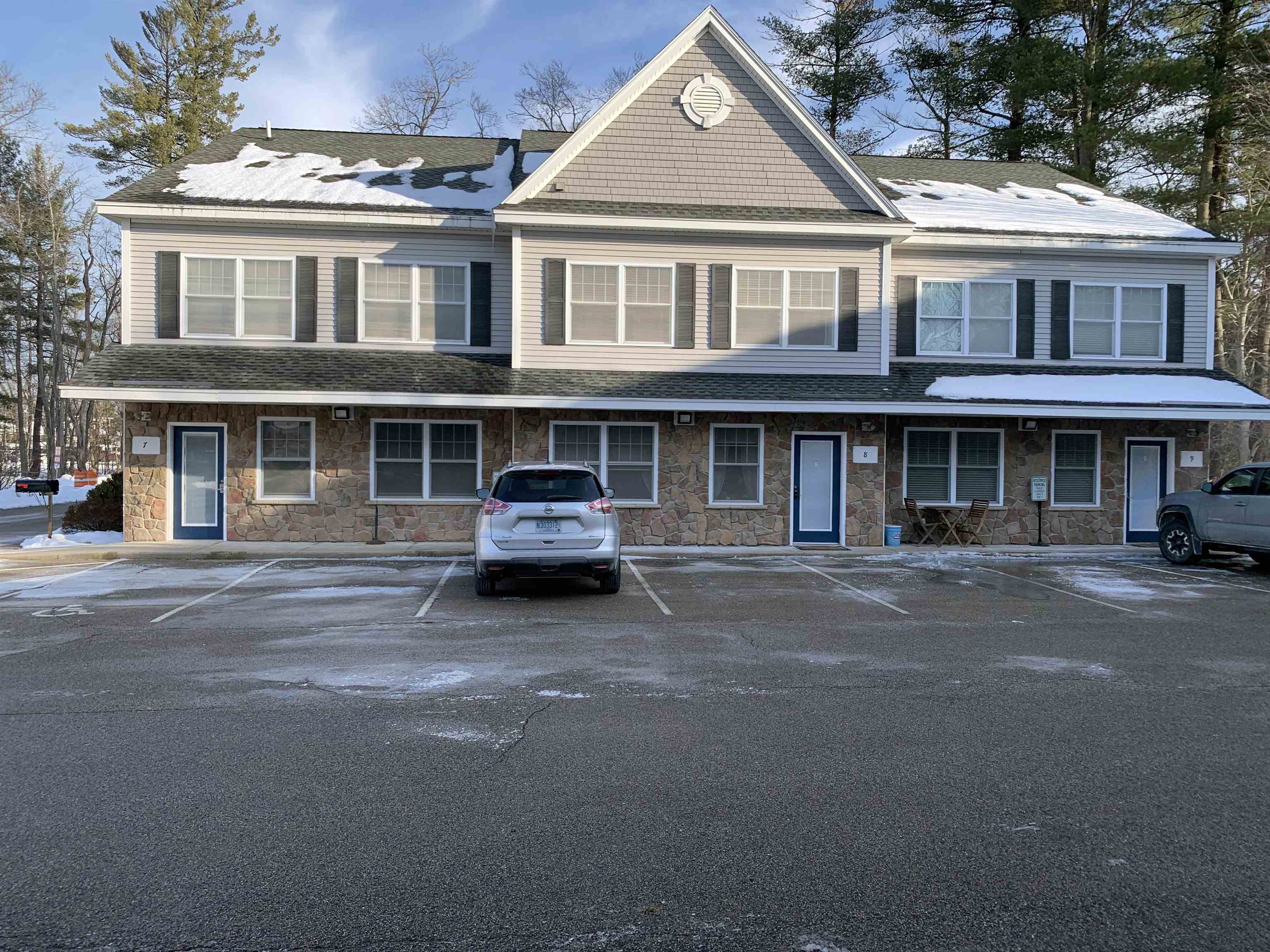 8 Patriot Dr #8, Dover, NH 03820