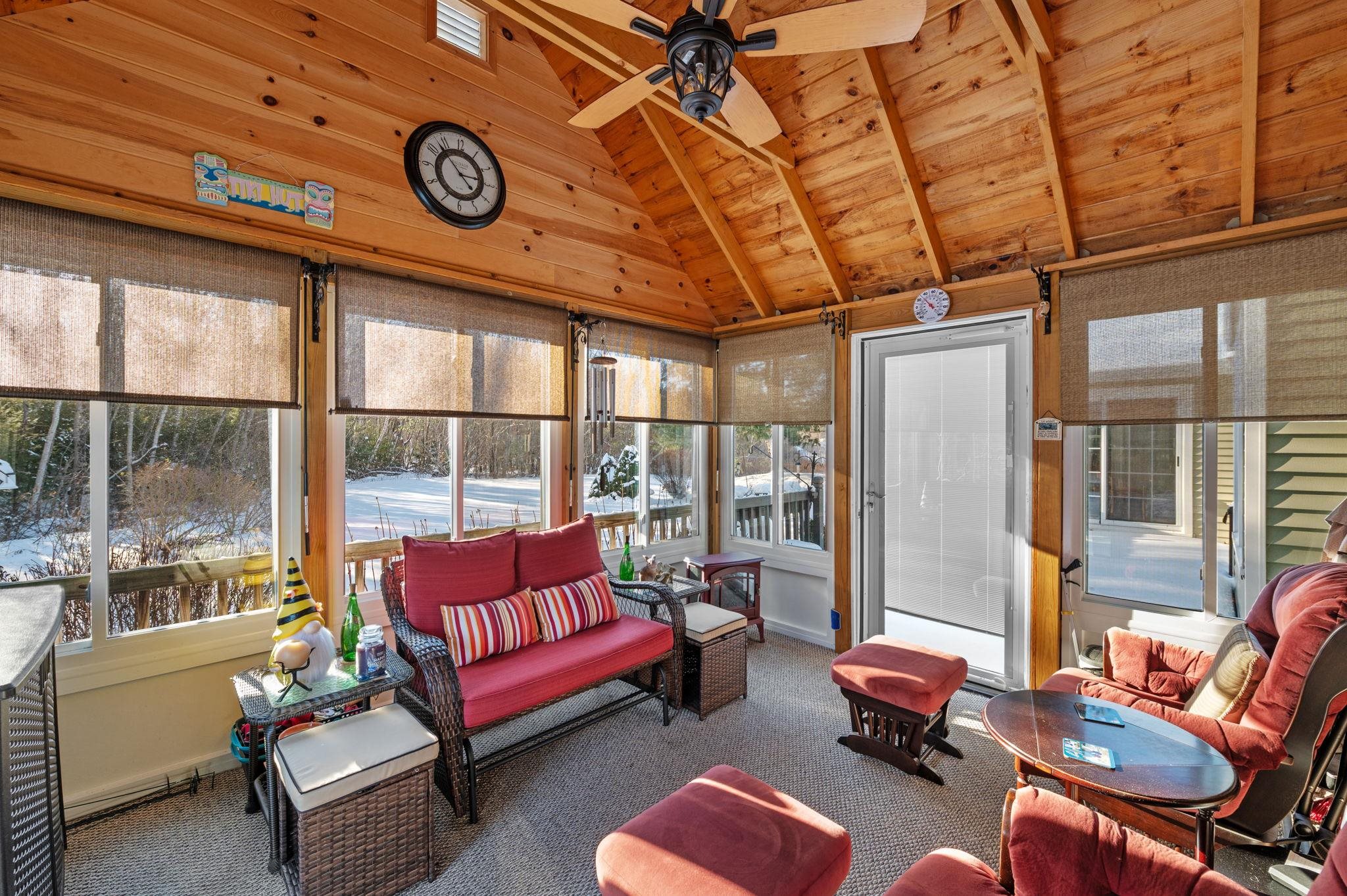 47 Risloves Way, Fremont, NH 03044