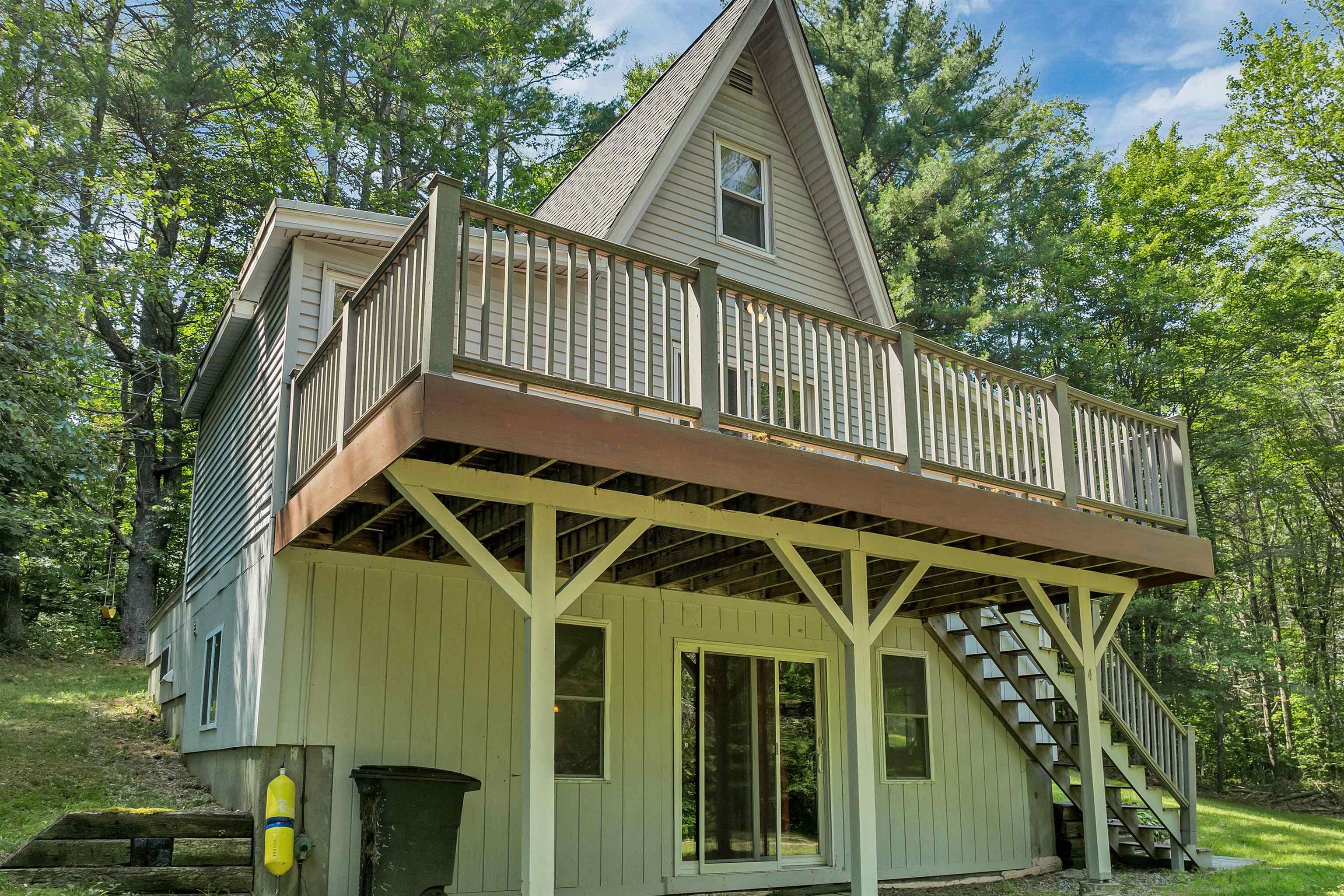 4 Rustic Shores Rd, Alton, NH 03809