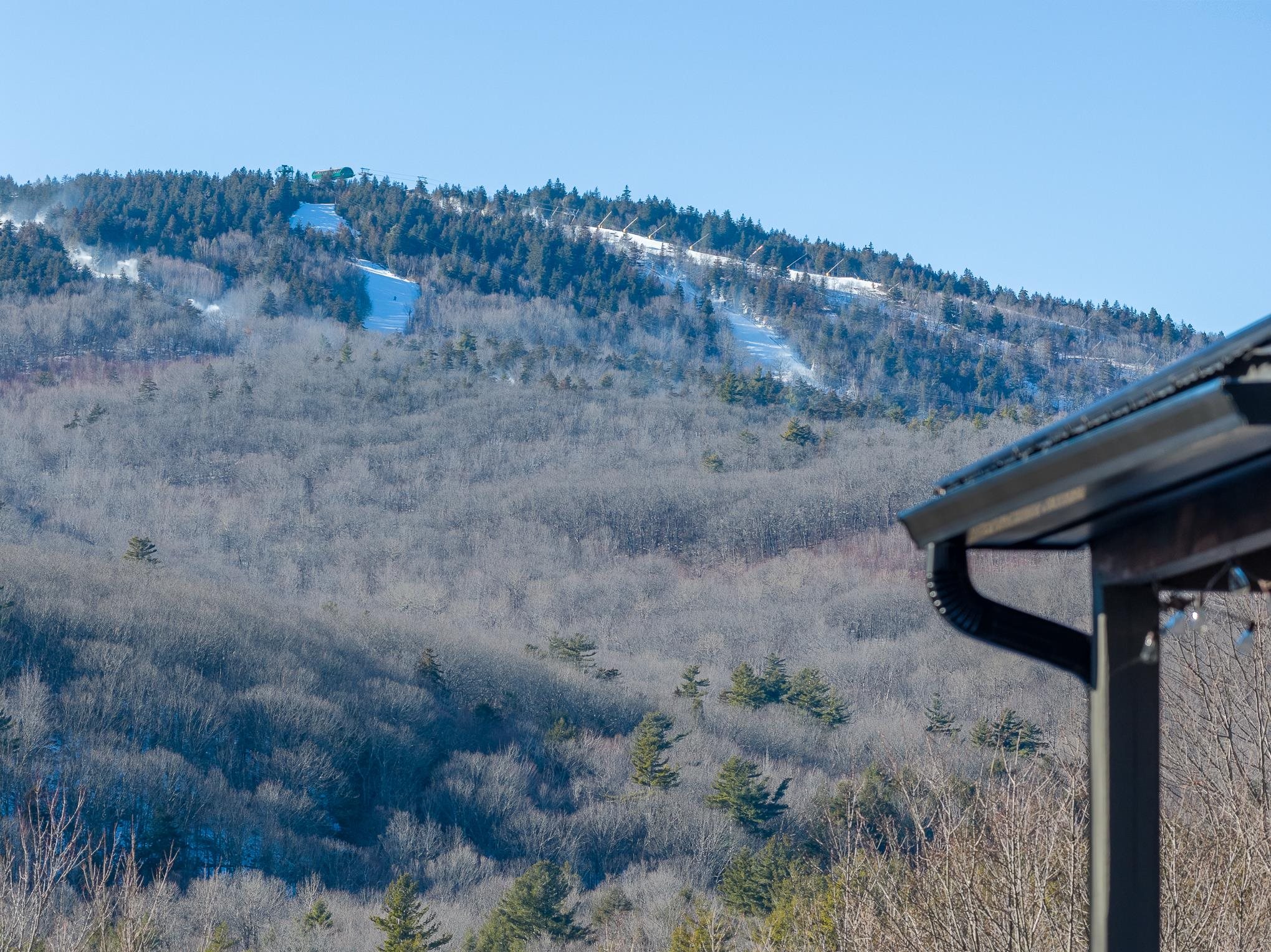 1031 Cherry Valley Road — photo 3