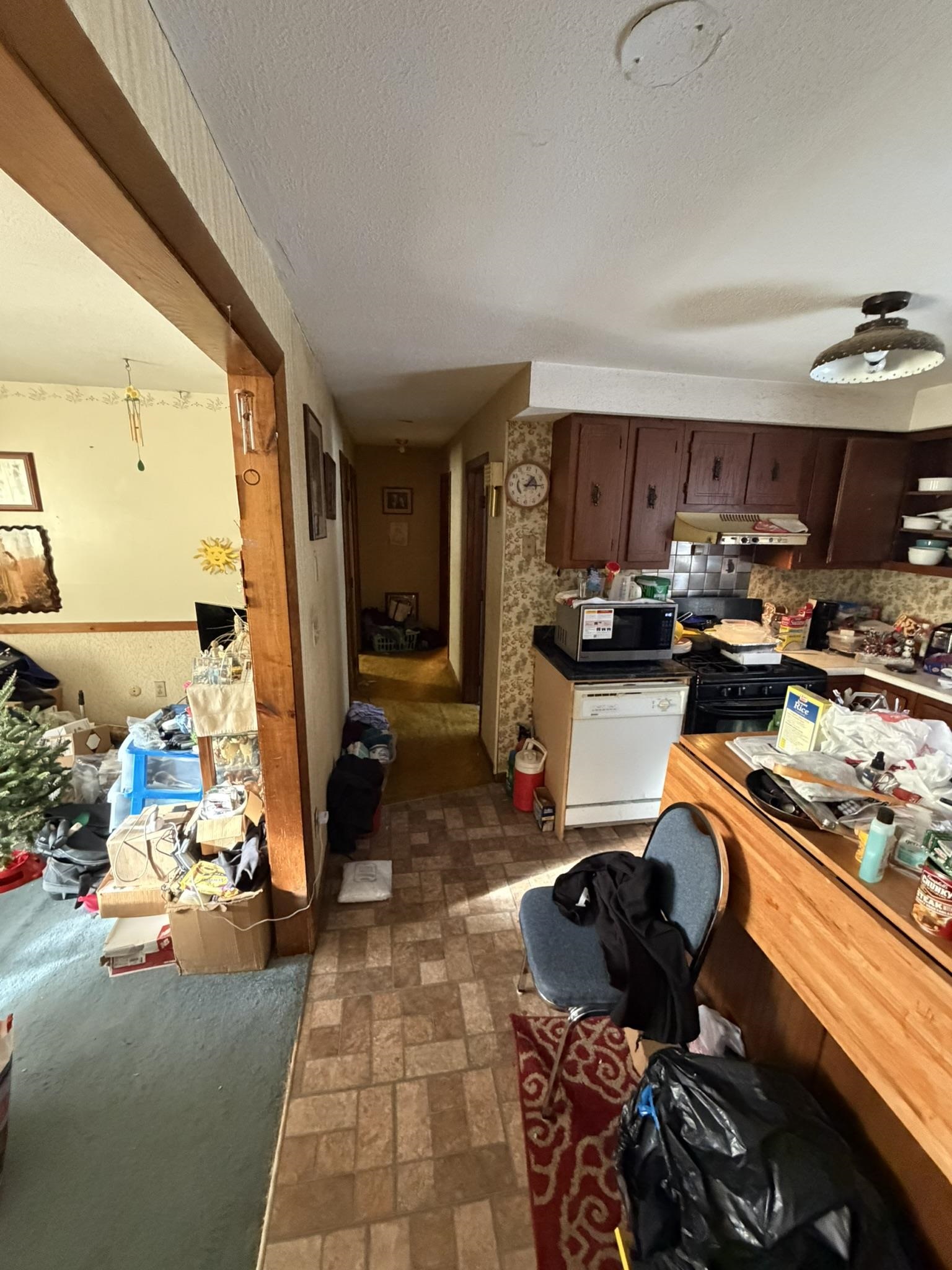 64 Forest Ln, Boscawen, NH 03303