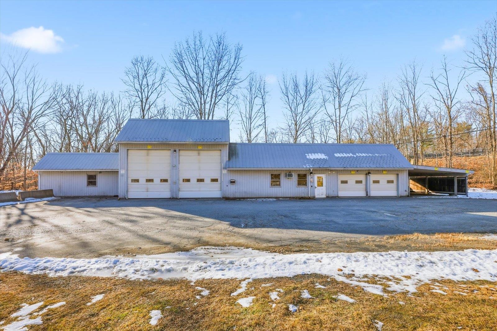 CHARLESTOWN NH&nbsp;Commercial Property for sale $$295,000 | $95 per sq.ft.