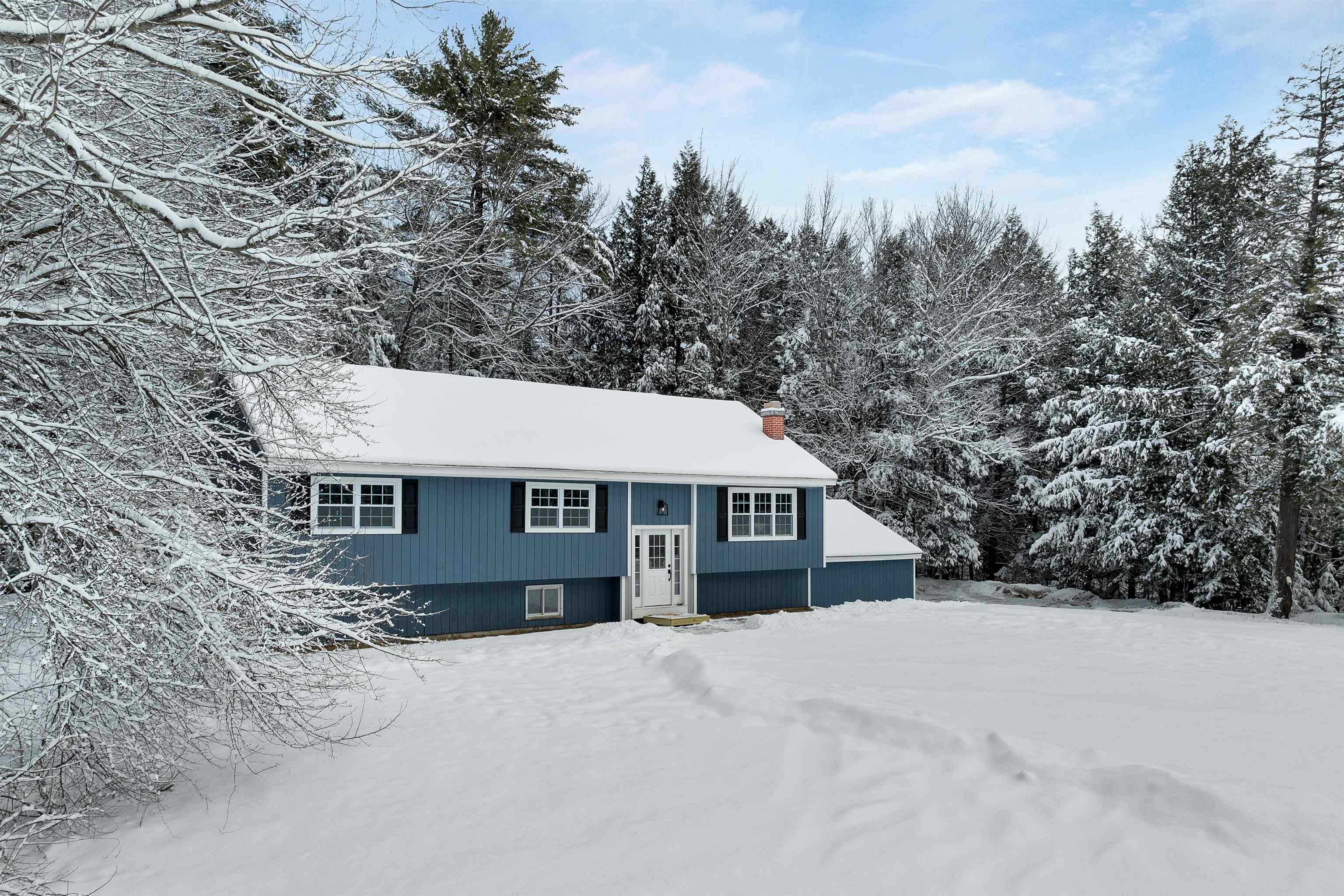 Photo of 166 Bog Road Campton NH 03223