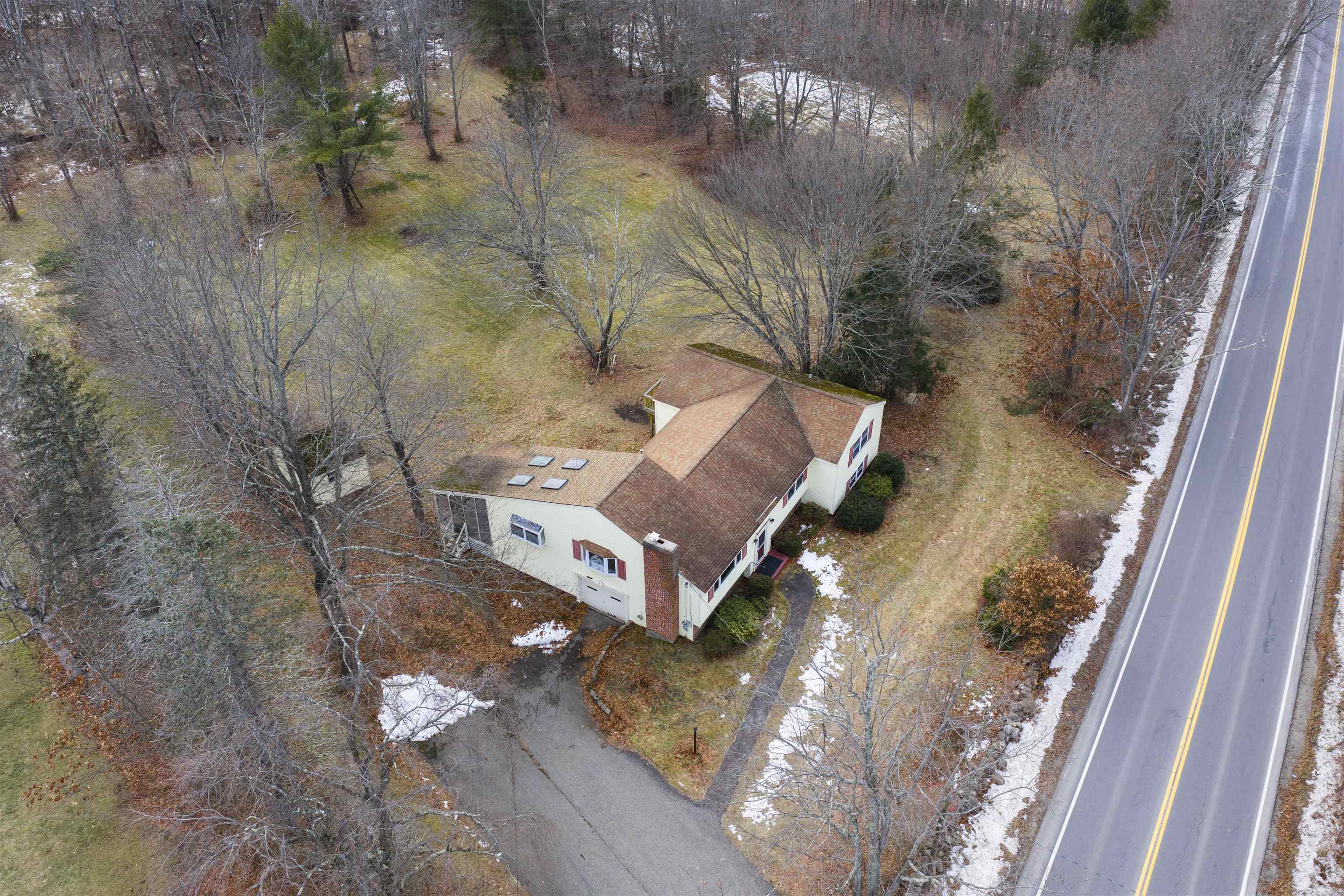 241 East Rd, Hampstead, NH 03841-2306