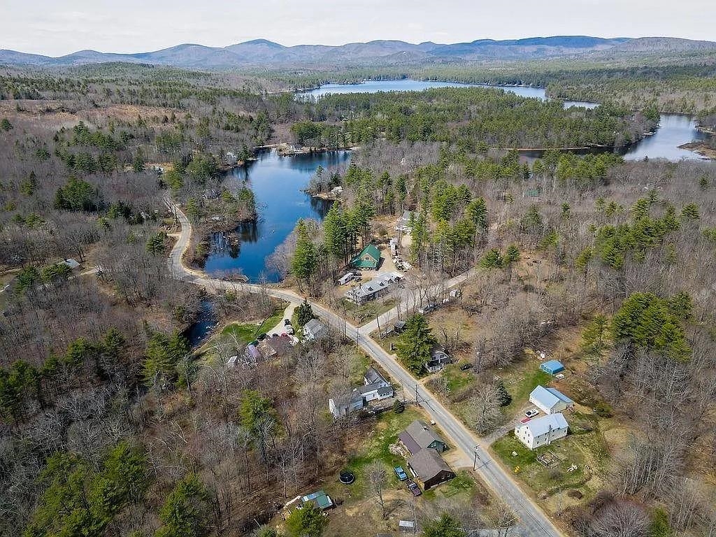 77 Crystal Lake Rd, Gilmanton, NH 03837