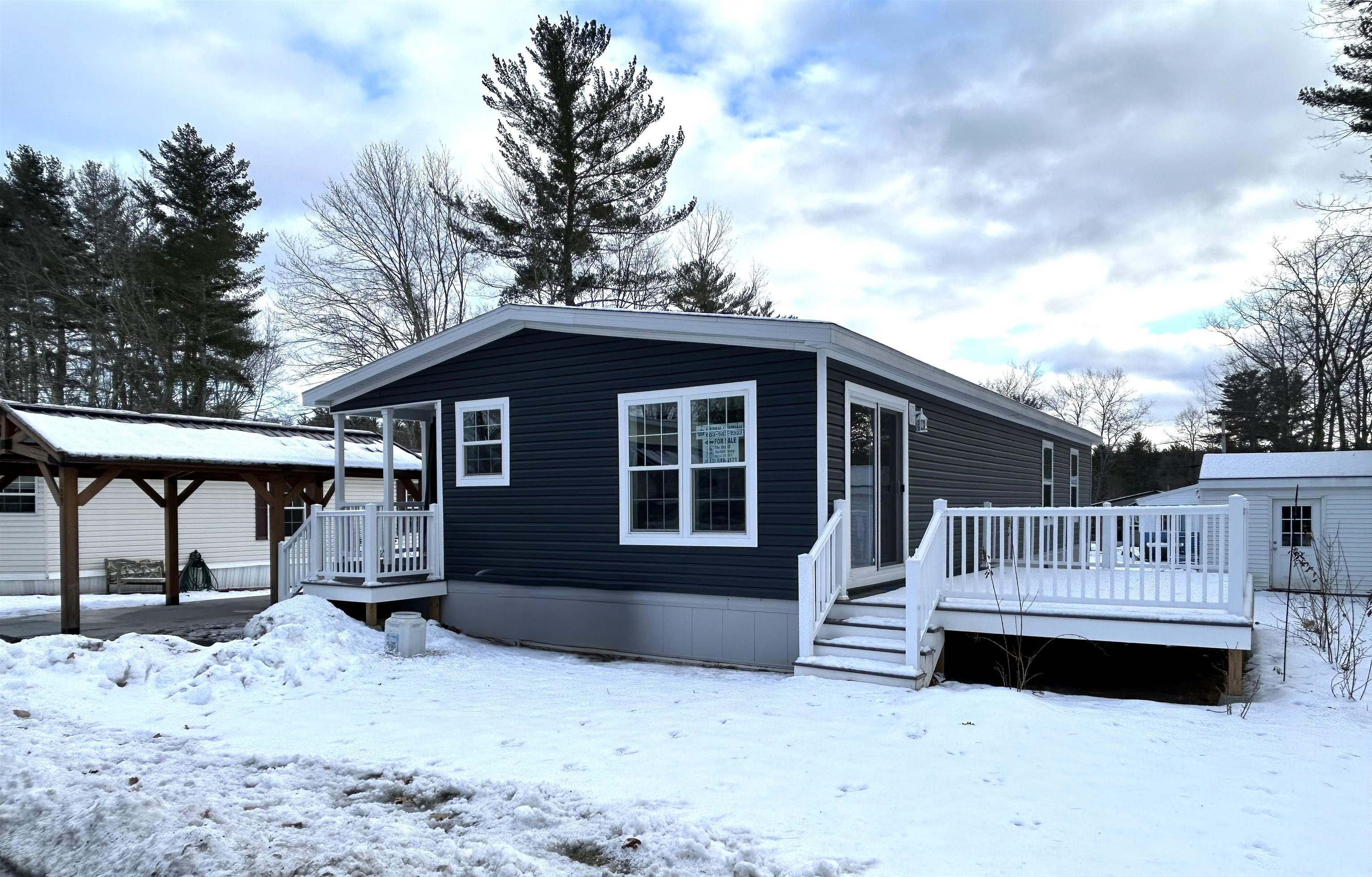 609 Canterbury Dr, Exeter, NH 03833