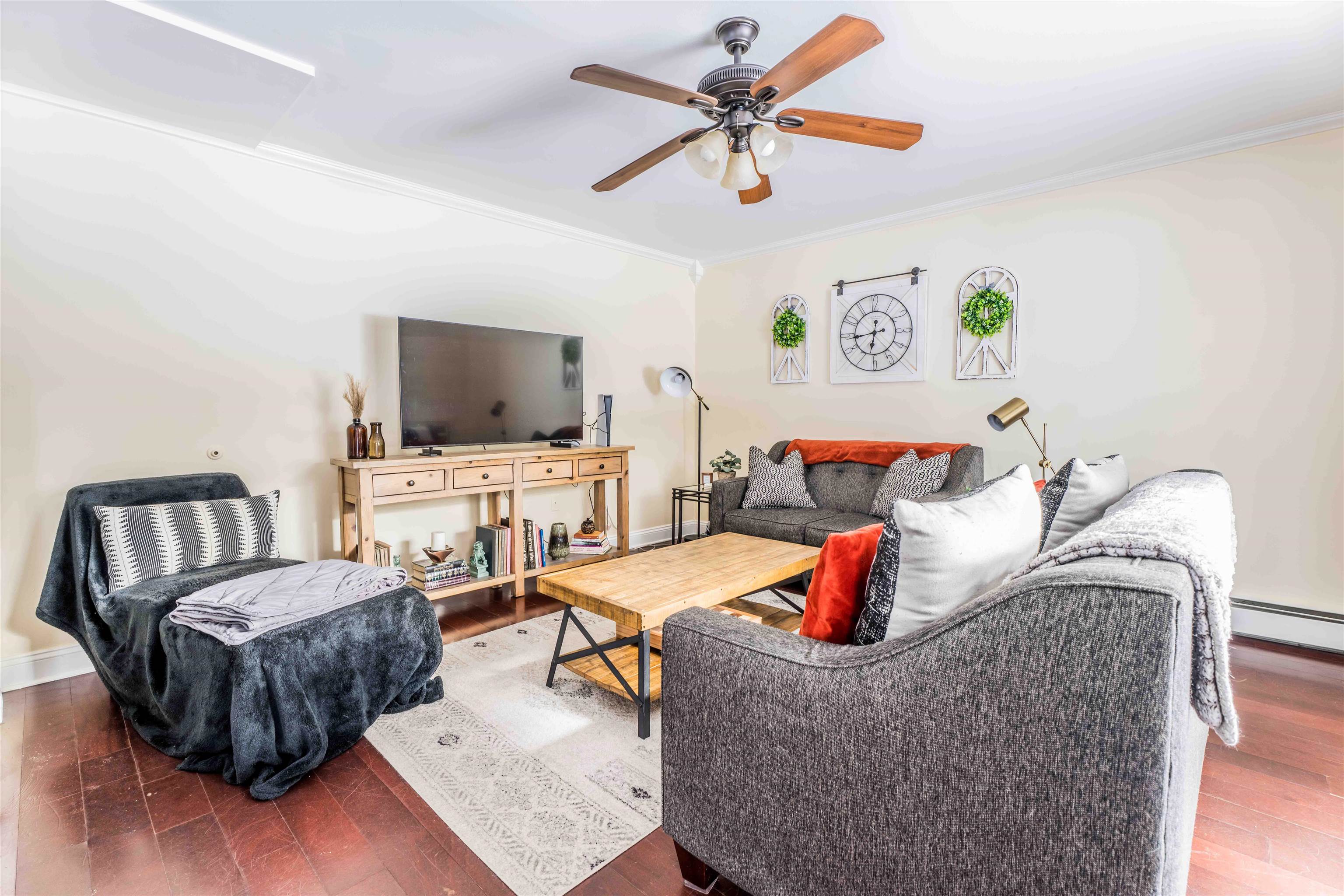 1 Matthew St, Concord, NH 03301