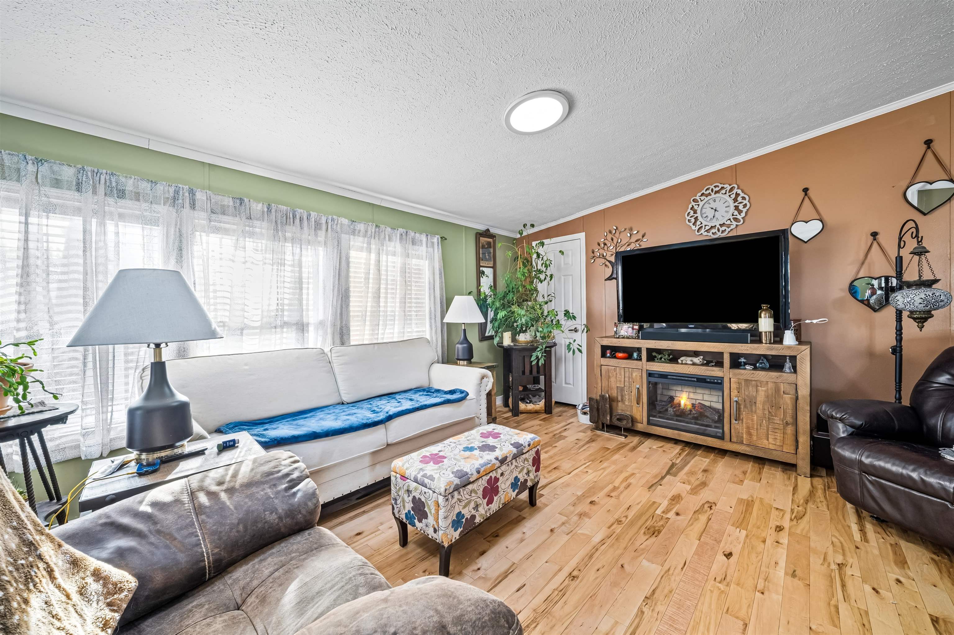 234 Emerald Dr, Barrington, NH 03825