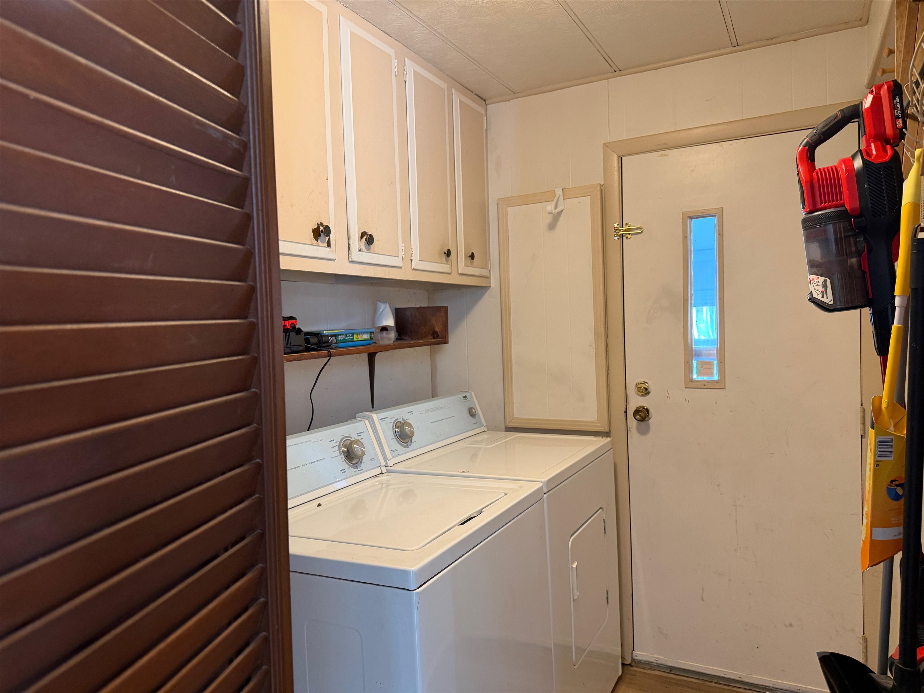 22 Fairfield Dr, Concord, NH 03301