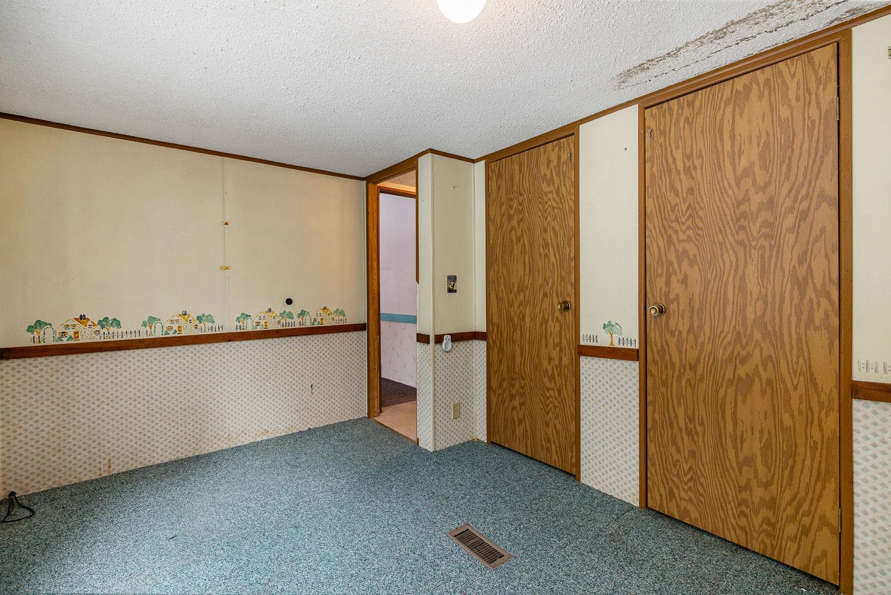 99 Pray Hill Rd, Wakefield, NH 03872