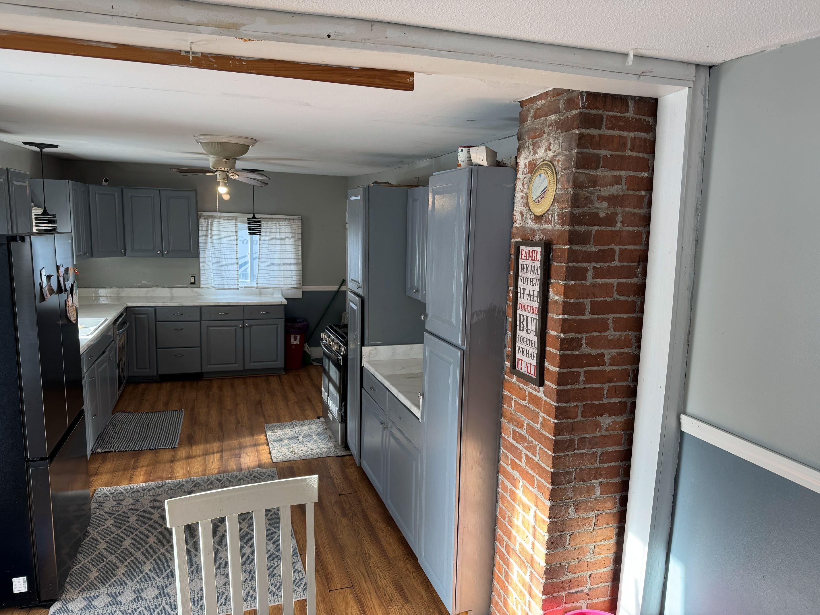 20 Walnut St, Concord, NH 03303