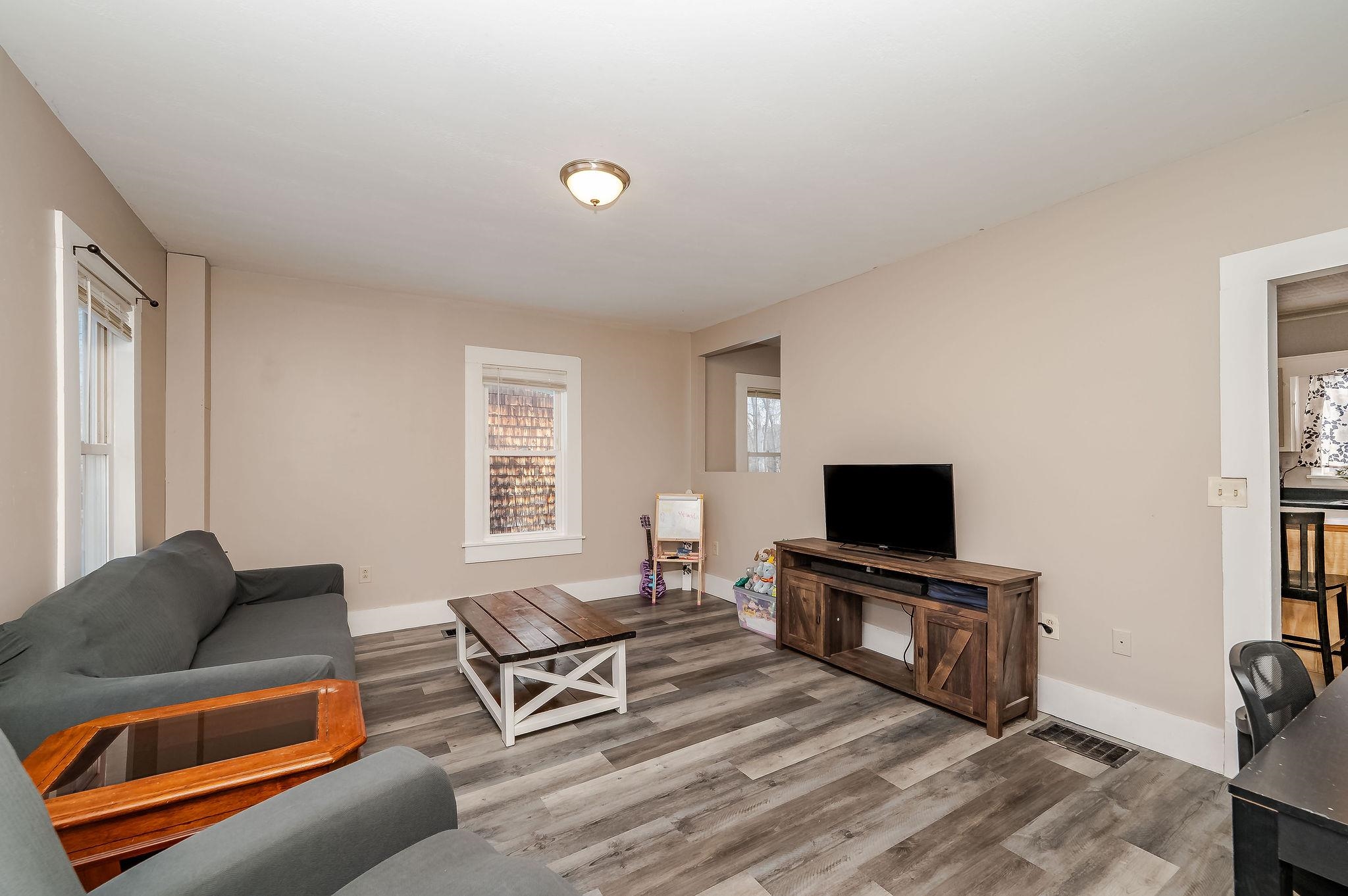 89 Charles St, Milton, NH 03851