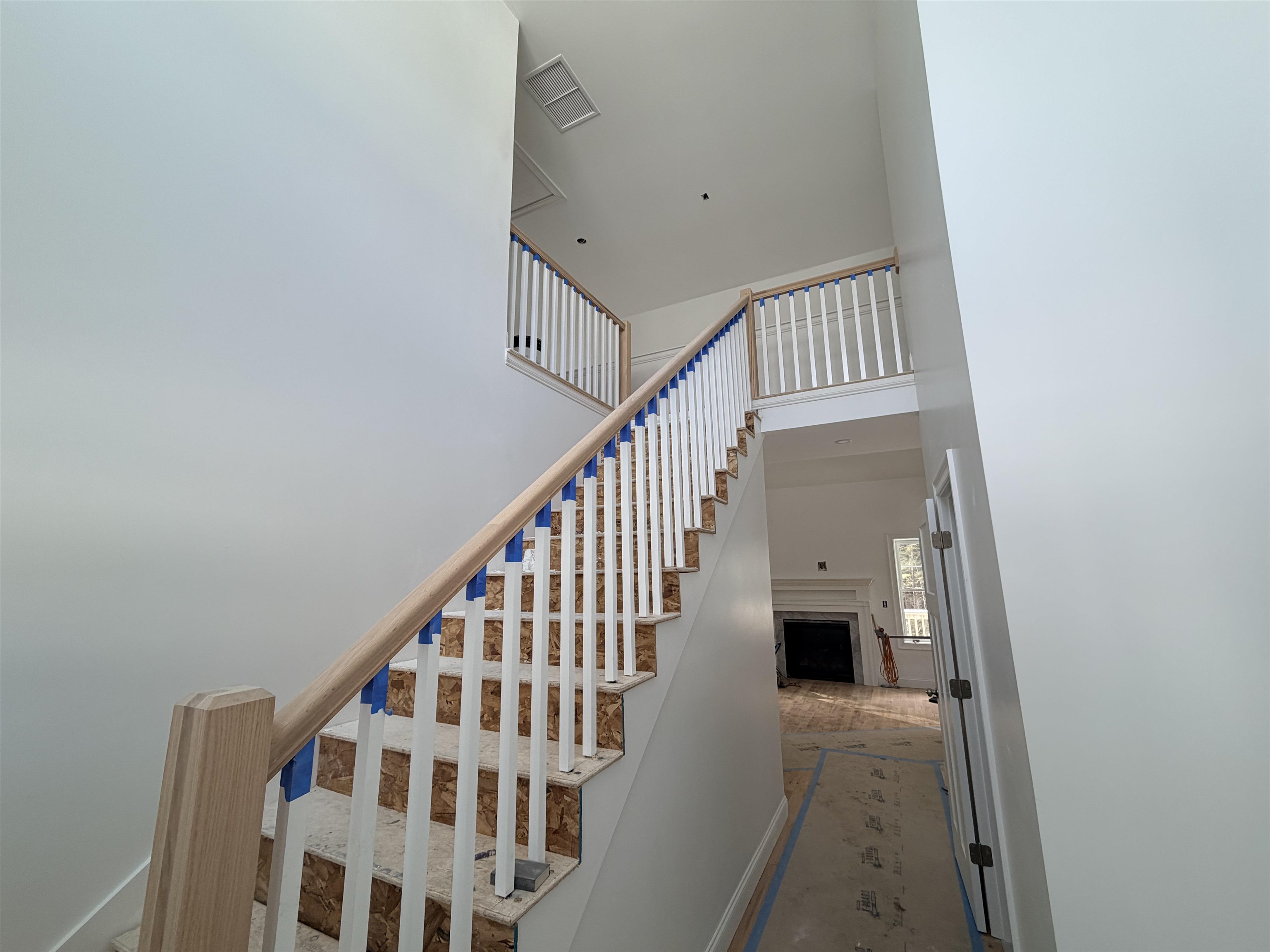 9 Freedom Dr, Rochester, NH 03867