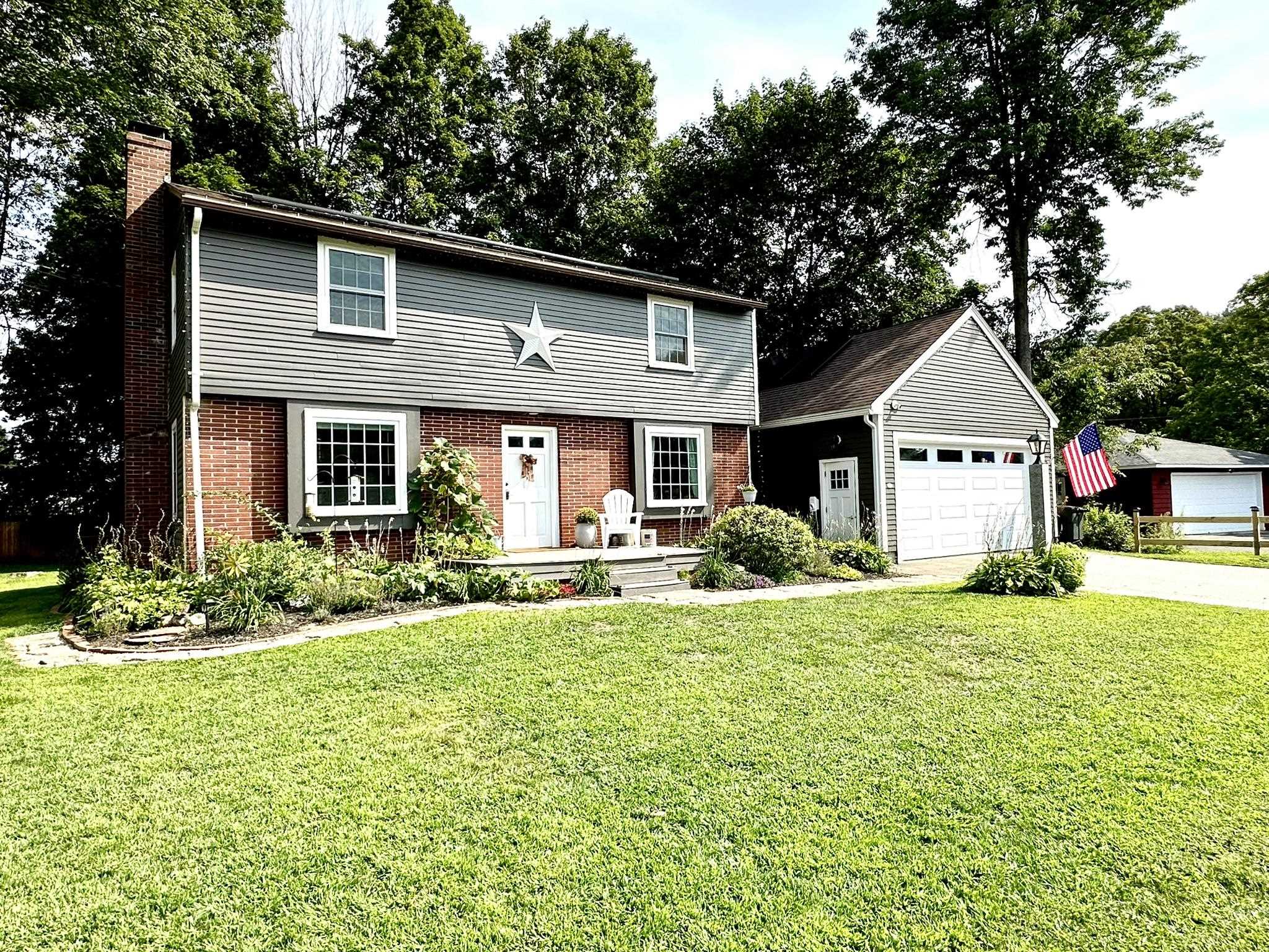 8 Marguerite St, Keene, NH 03431