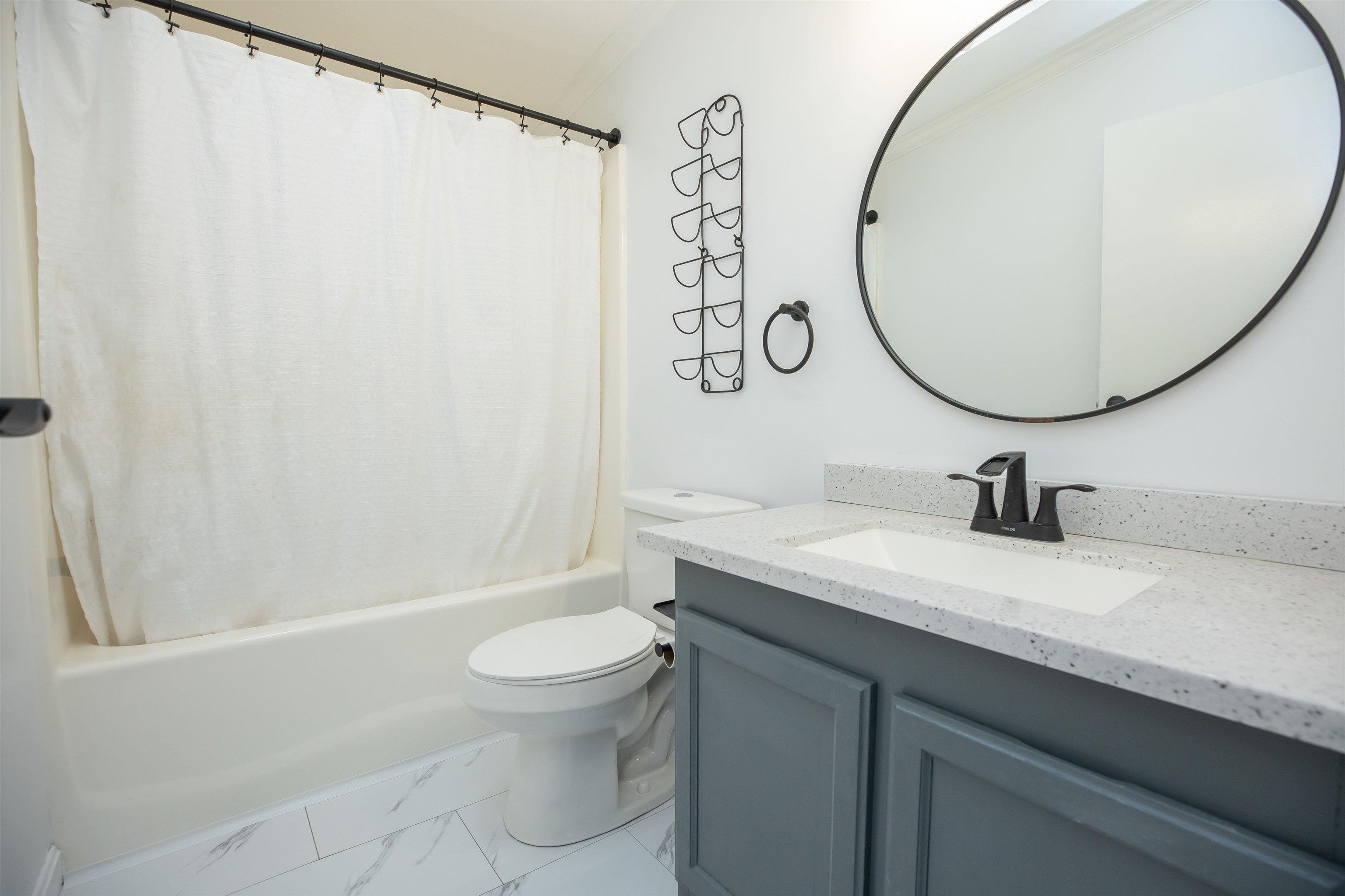 545 Elm St #10, Milford, NH 03055