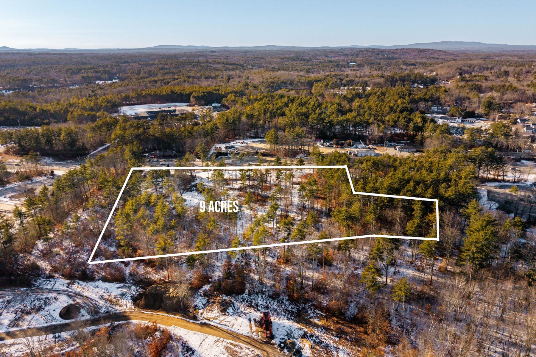 555 Calef Hw, Barrington, NH 03825