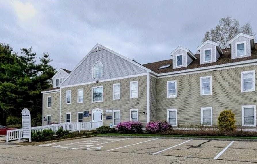 36 Country Club Road — photo 1