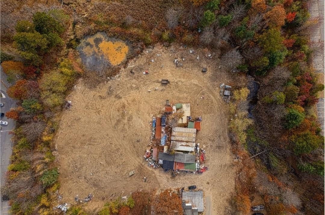 photo has been digitally enhanced