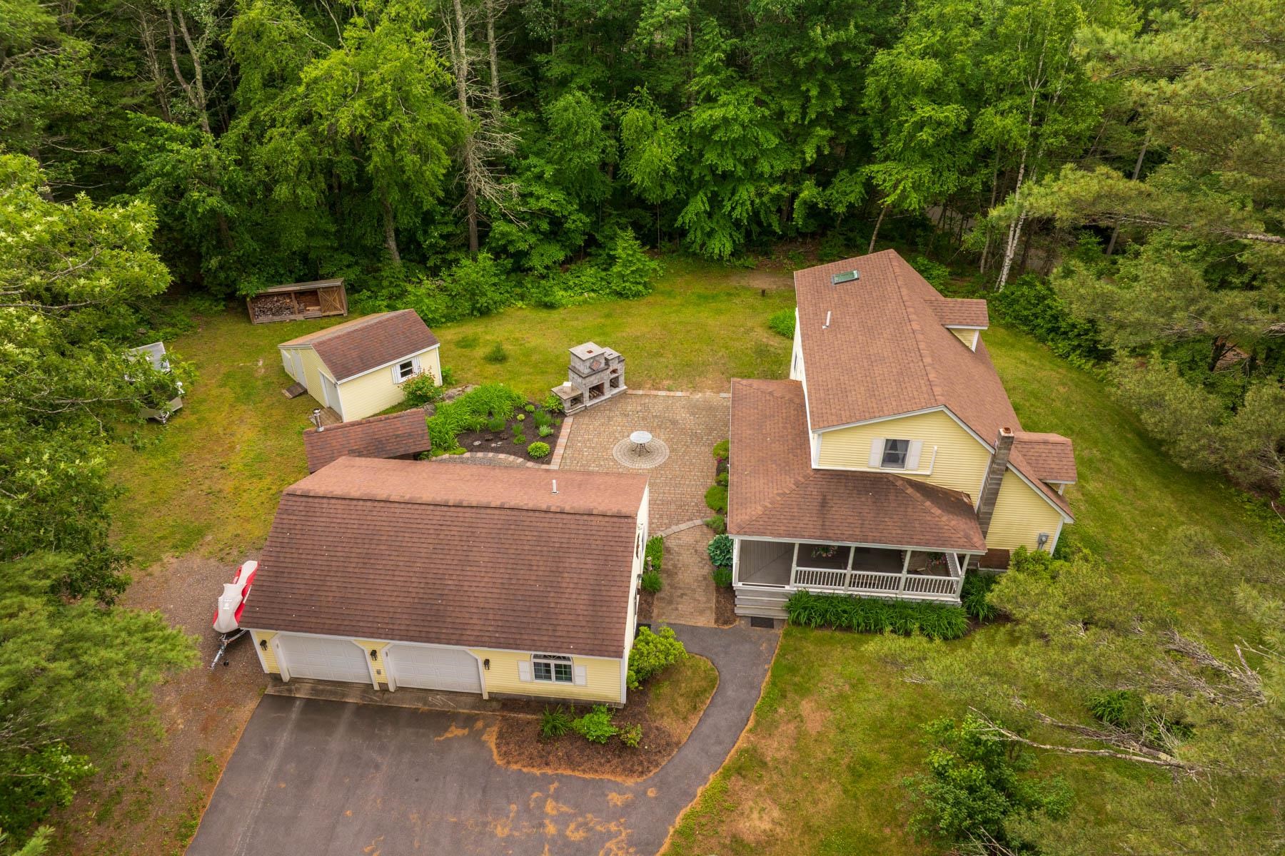 171 Old Bay Rd, New Durham, NH 03855