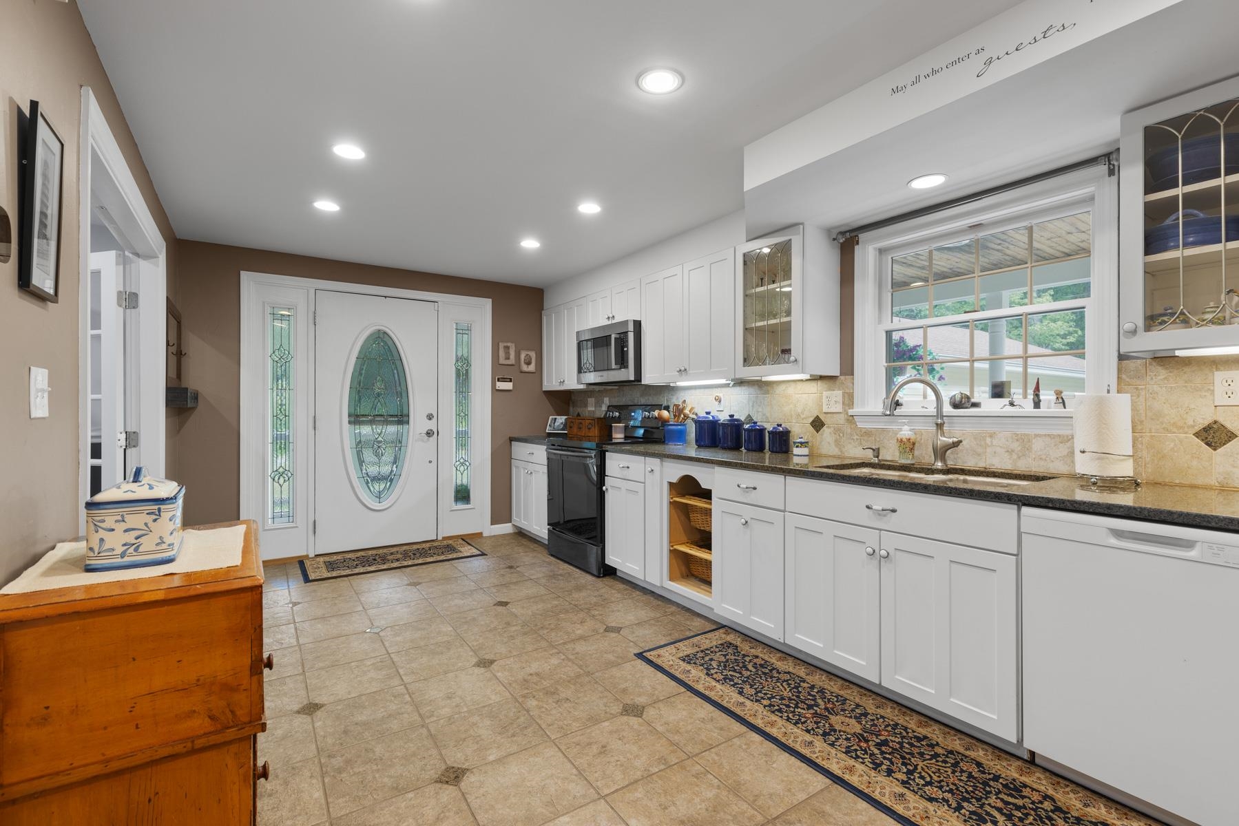 171 Old Bay Rd, New Durham, NH 03855