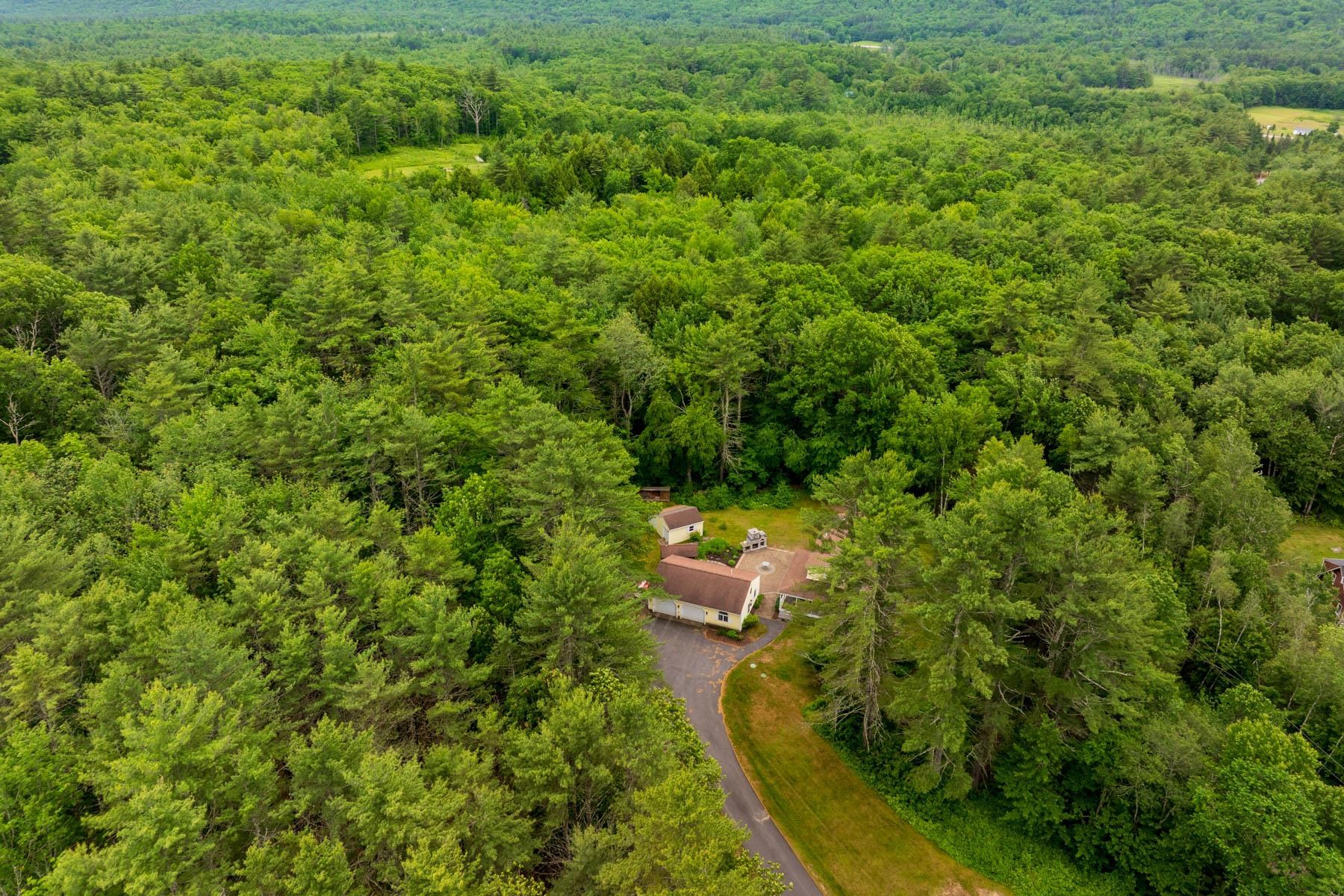 171 Old Bay Rd, New Durham, NH 03855