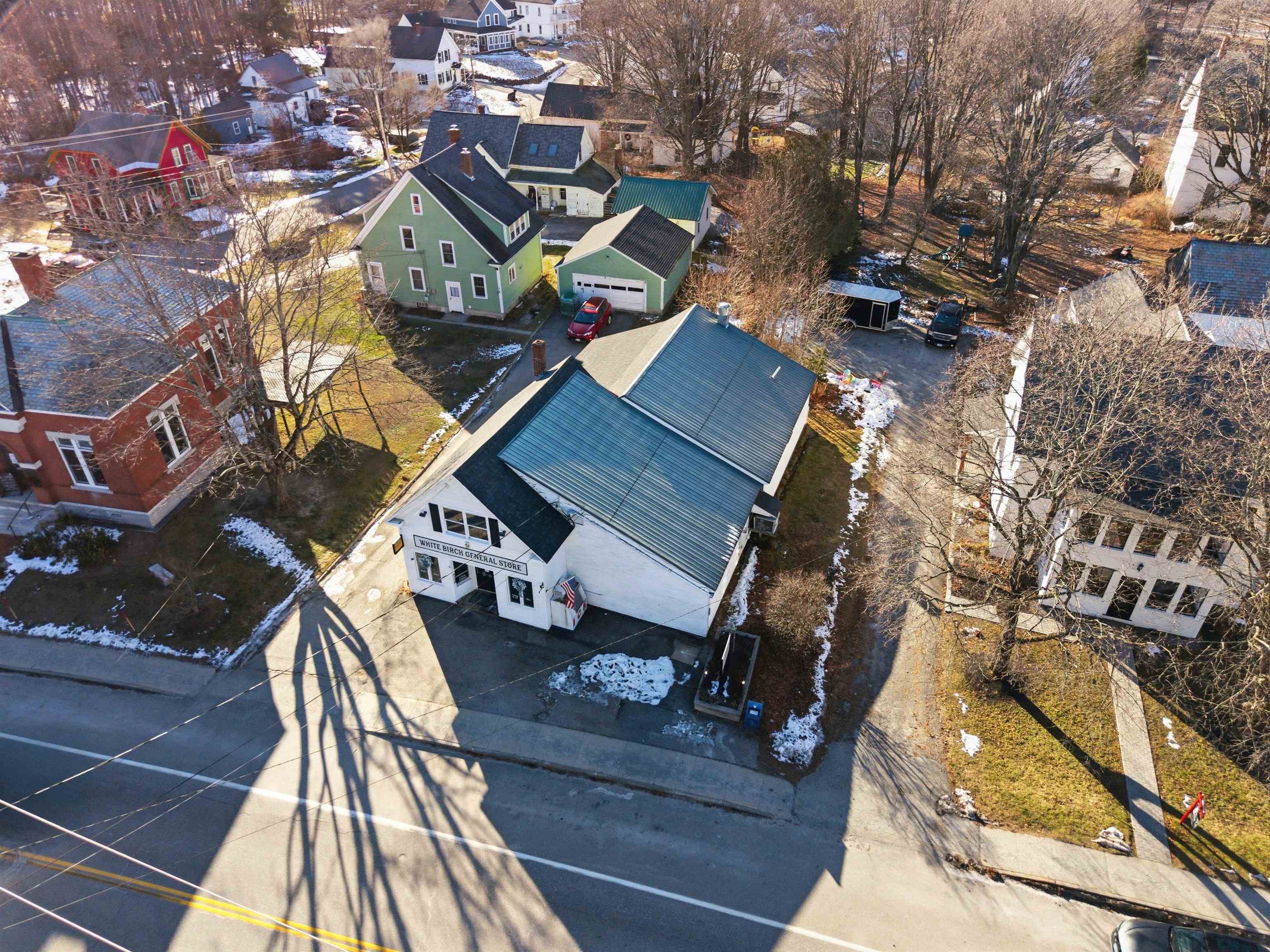 6 Main St, Bennington, NH 03442