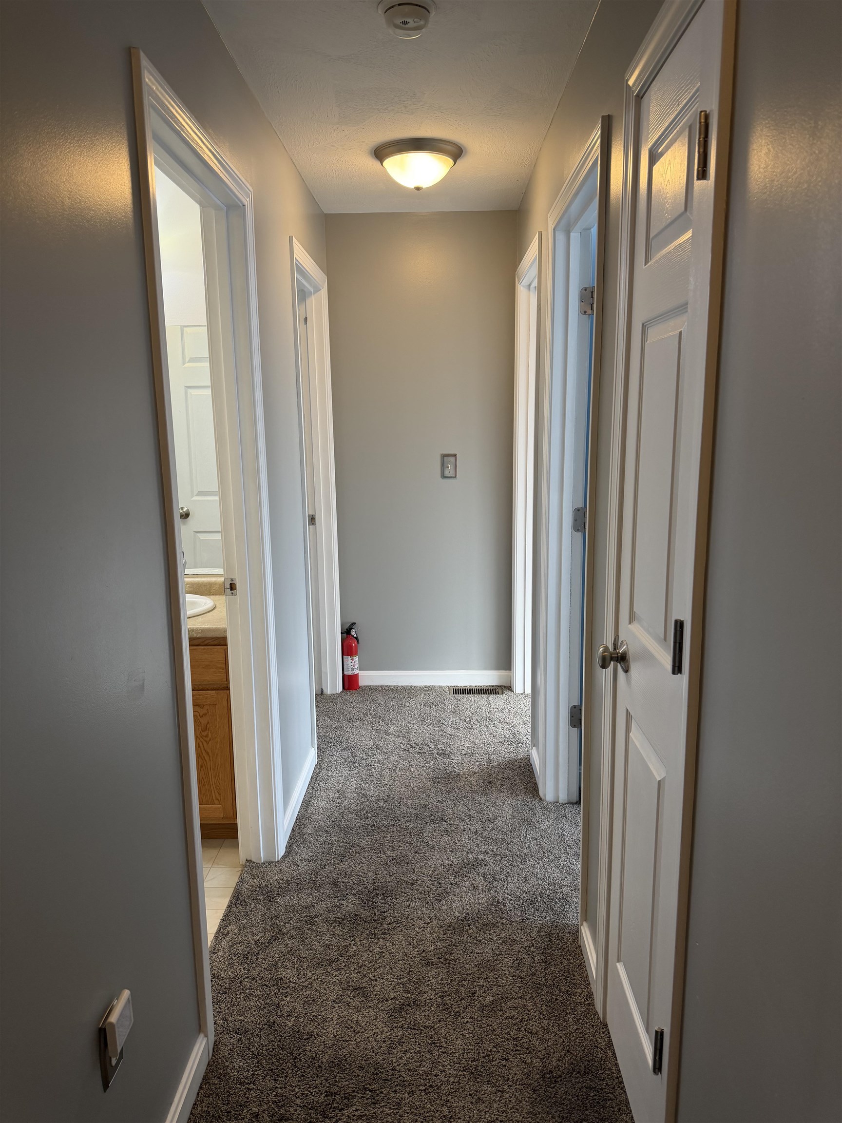 9 Amy Way, Concord, NH 03303