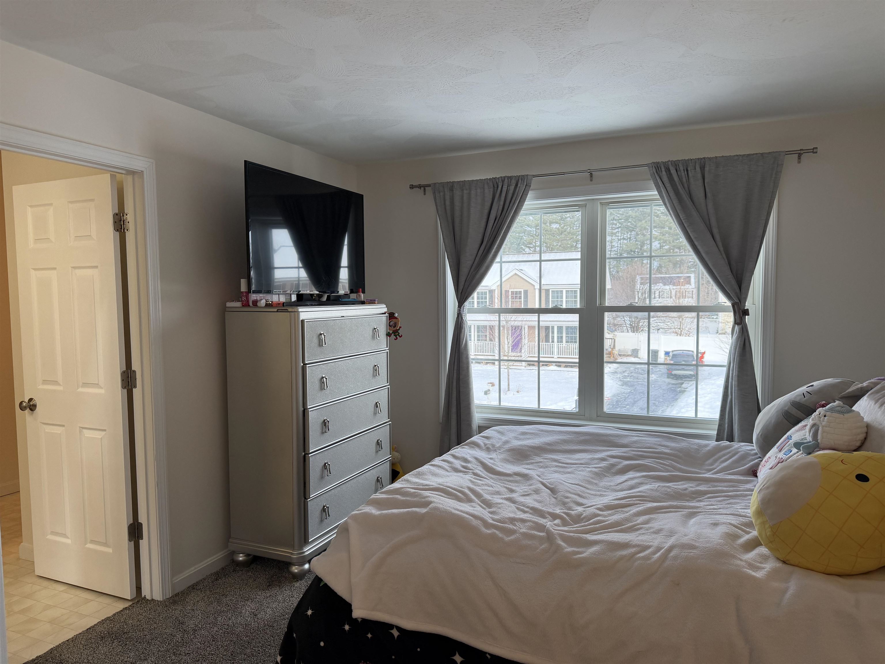 9 Amy Way, Concord, NH 03303