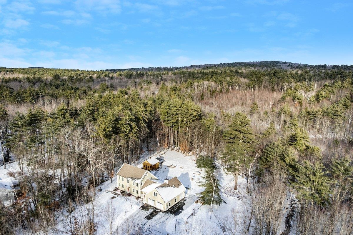 178 Meredith Center Rd, Meredith, NH 03253