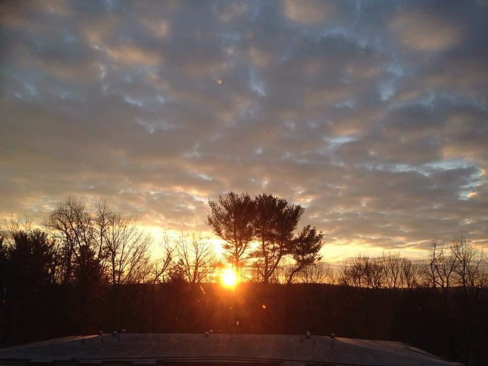 4 Pembroke Dr, Derry, NH 03038