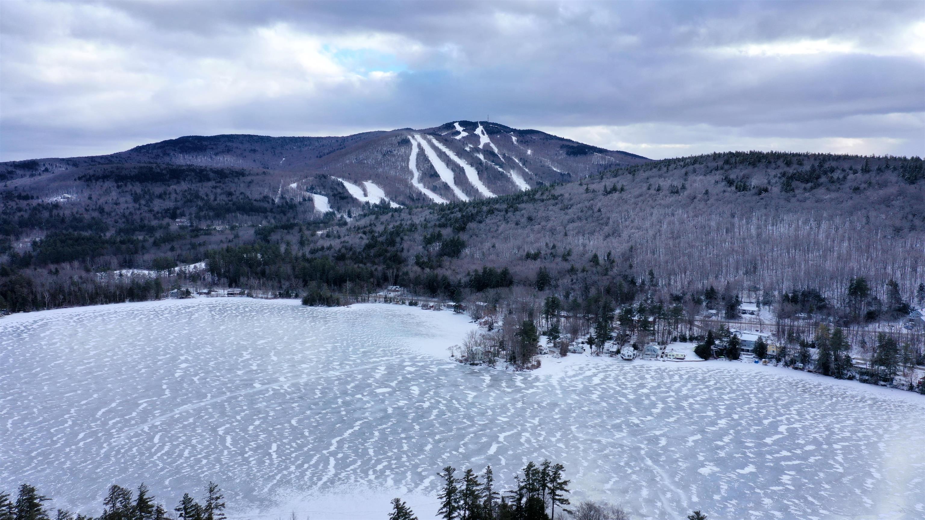 16 Sunnyside Ter, Sunapee, NH 03782