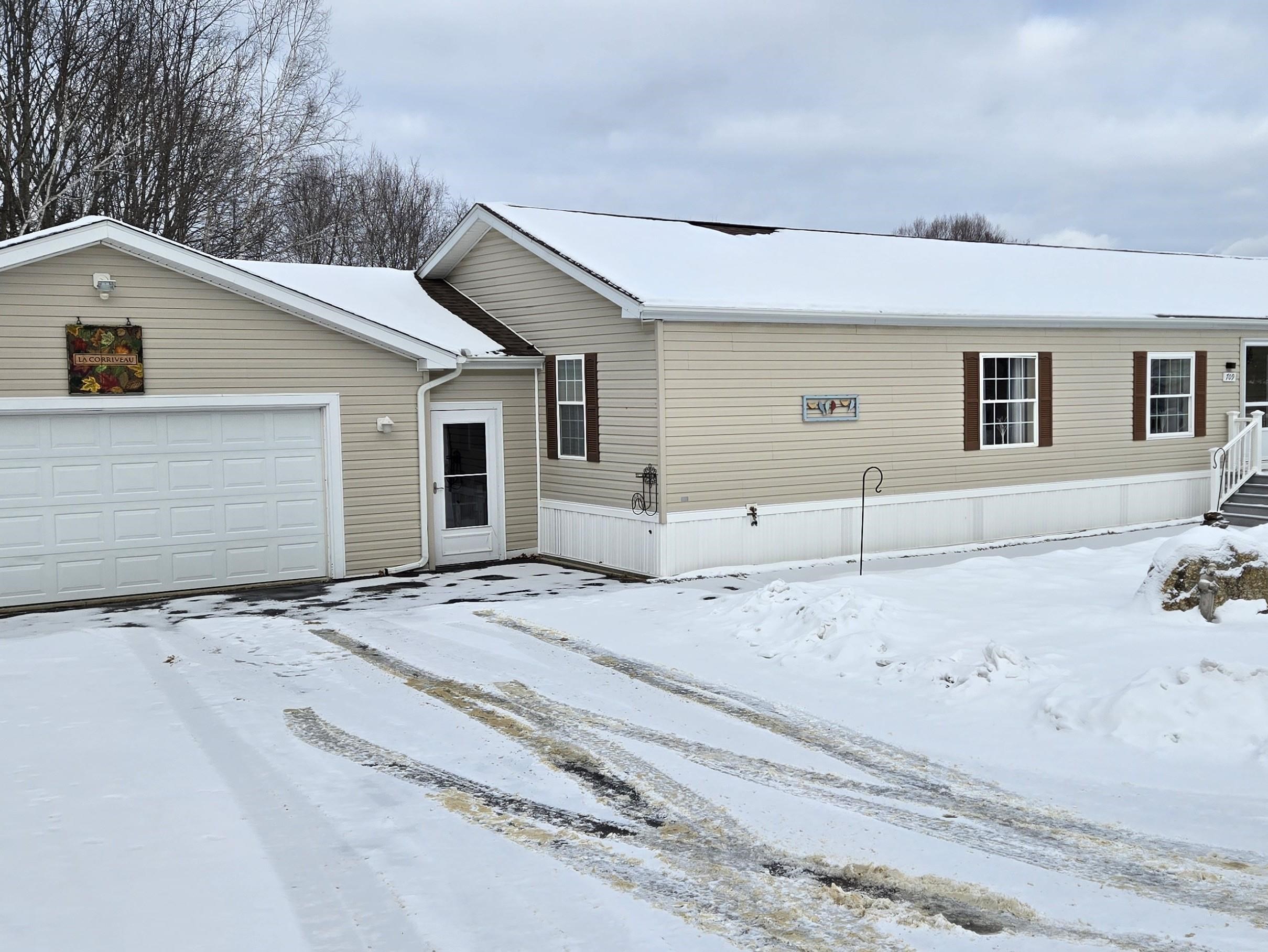 709 Darby Dr, Laconia, NH 03246