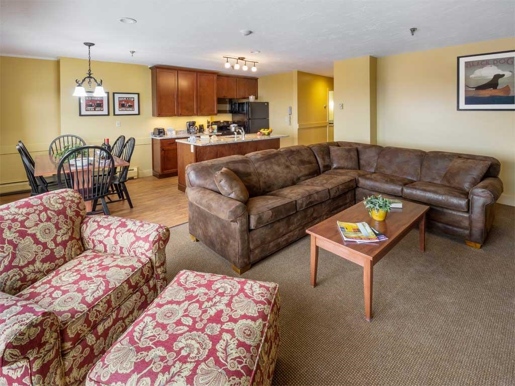 516 Steele Hill Rd #Float week 17-23; 37-44, Sanbornton, NH 03269