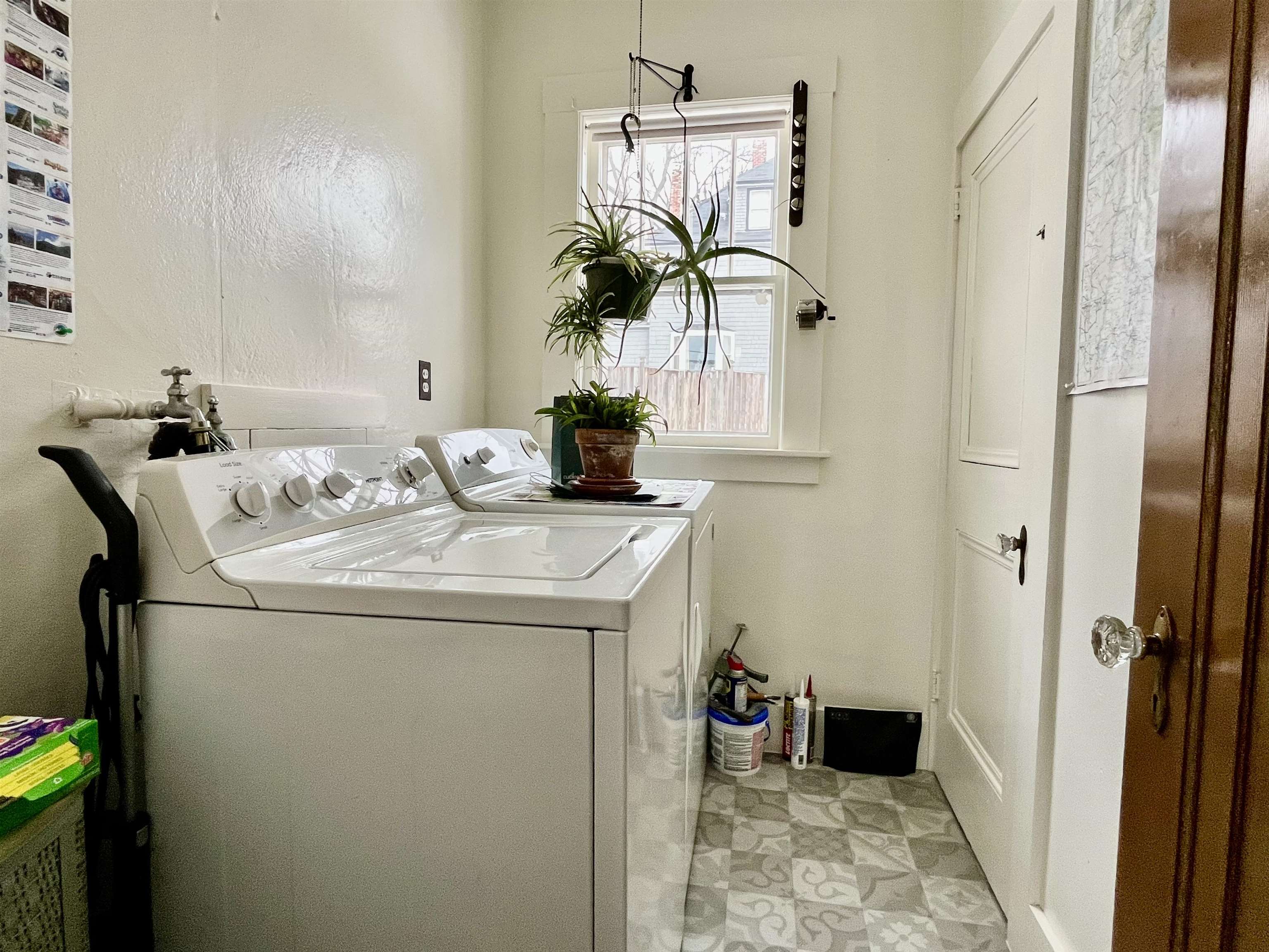 263 School St, Berlin, NH 03570