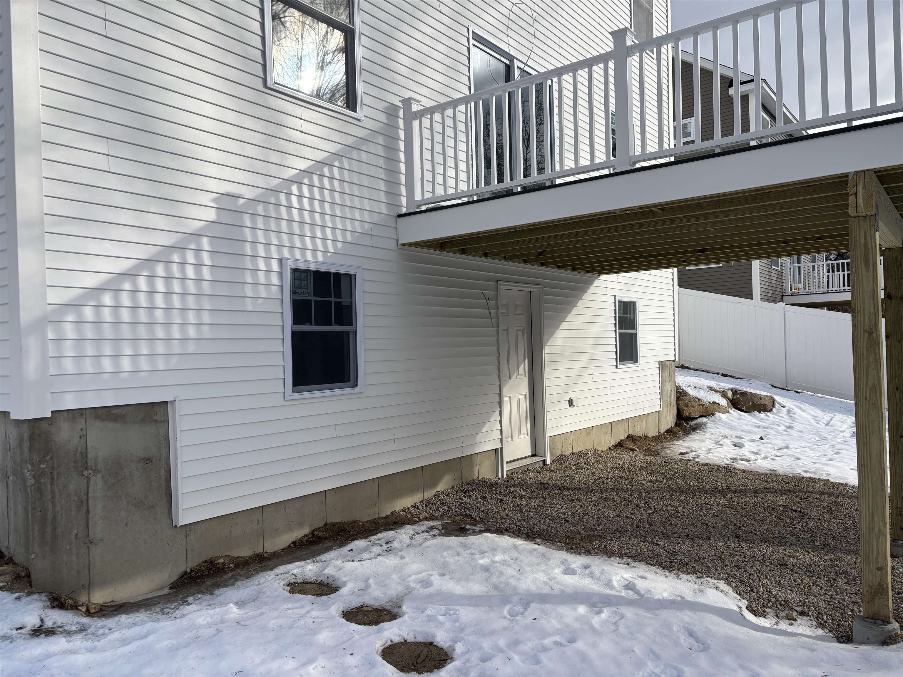 153 Garvin Ave, Manchester, NH 03109