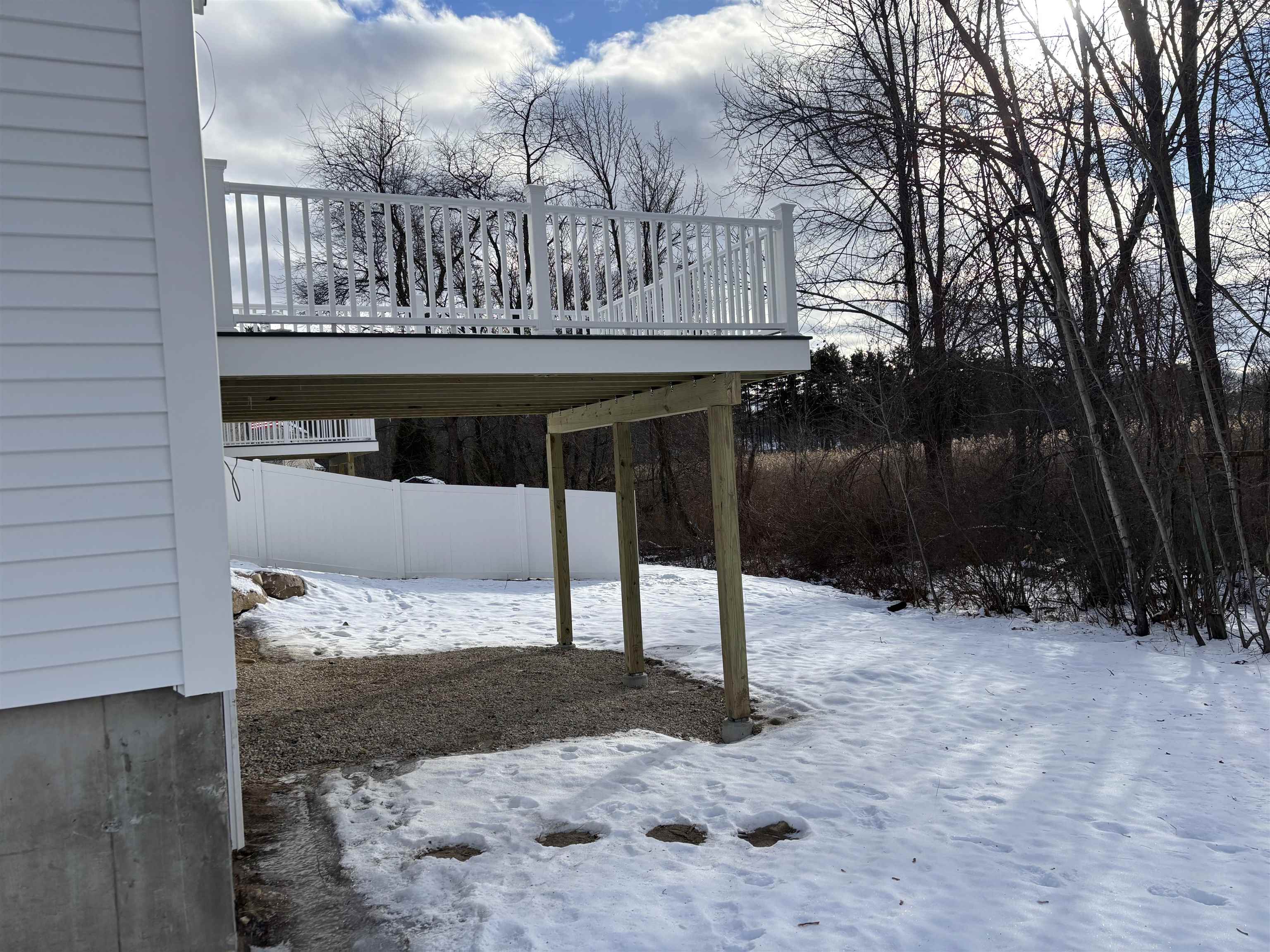 153 Garvin Ave, Manchester, NH 03109