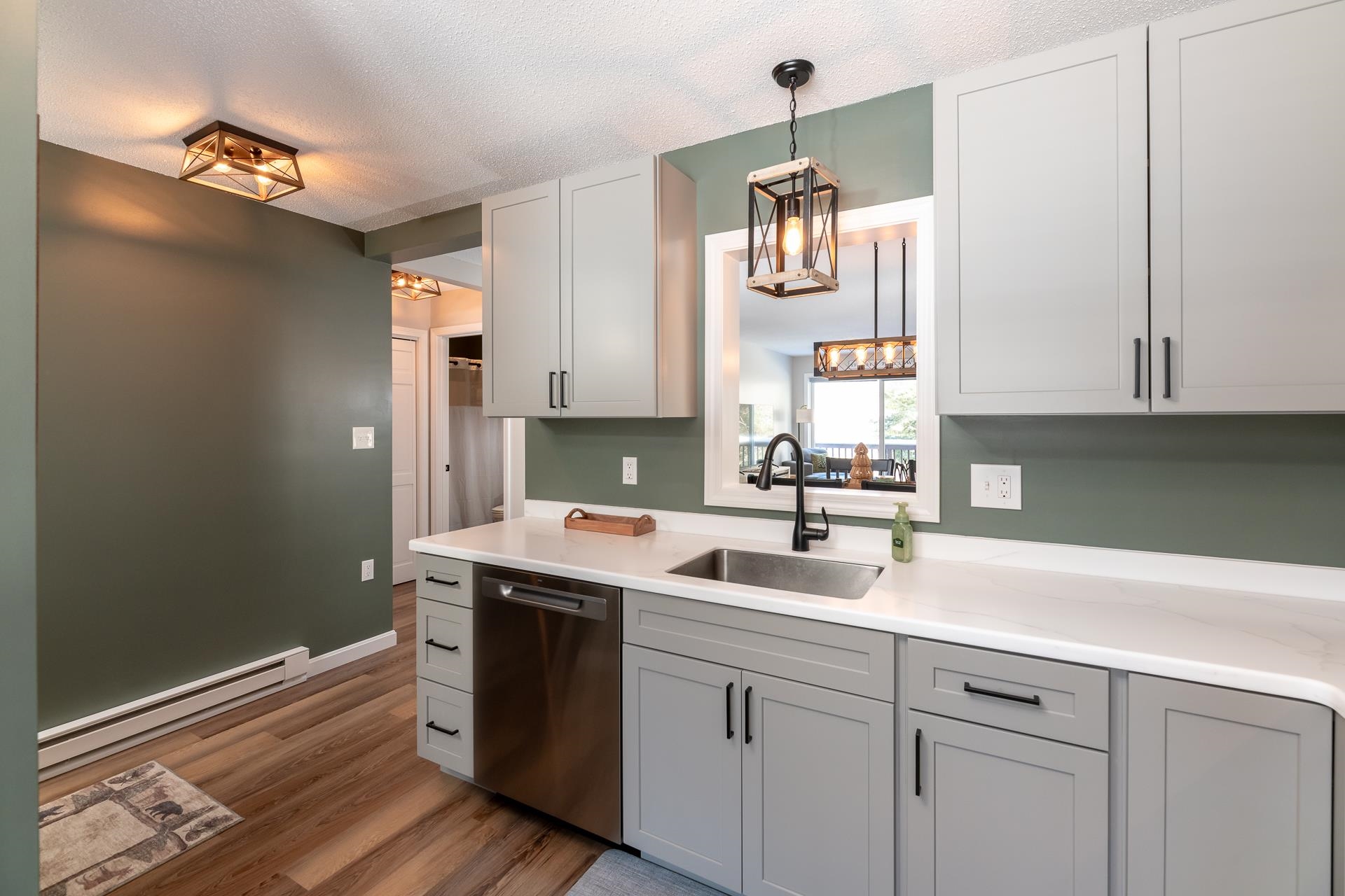 96 Star Ridge Rd, Thornton, NH 03285