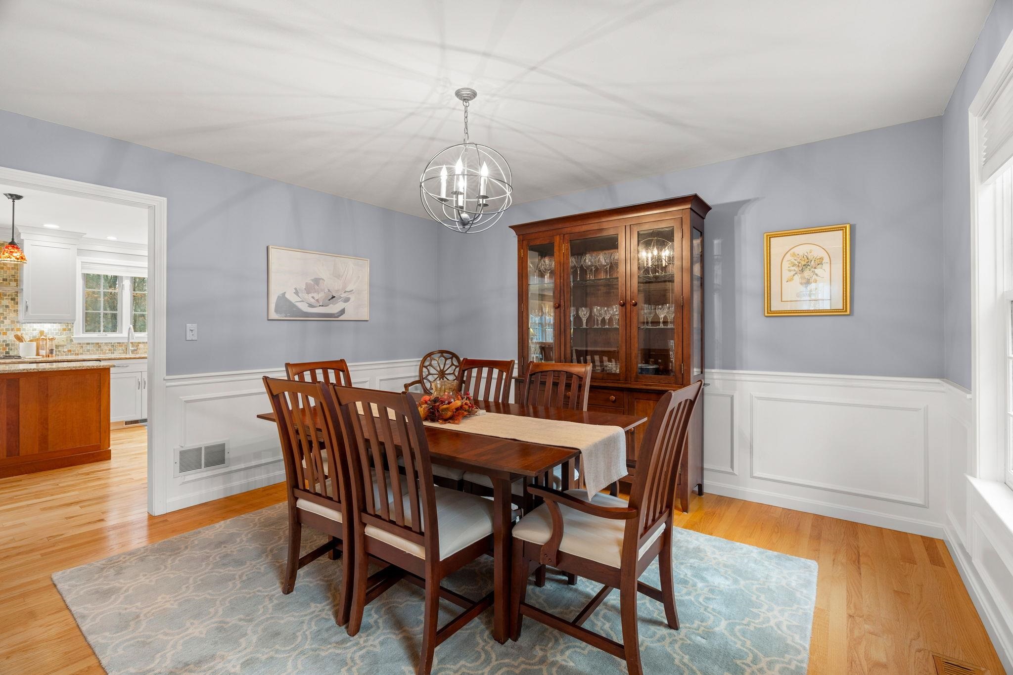 77 Stowell Rd, Bedford, NH 03110