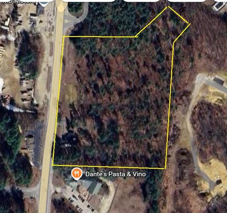 559 Calef Hw, Barrington, NH 03825