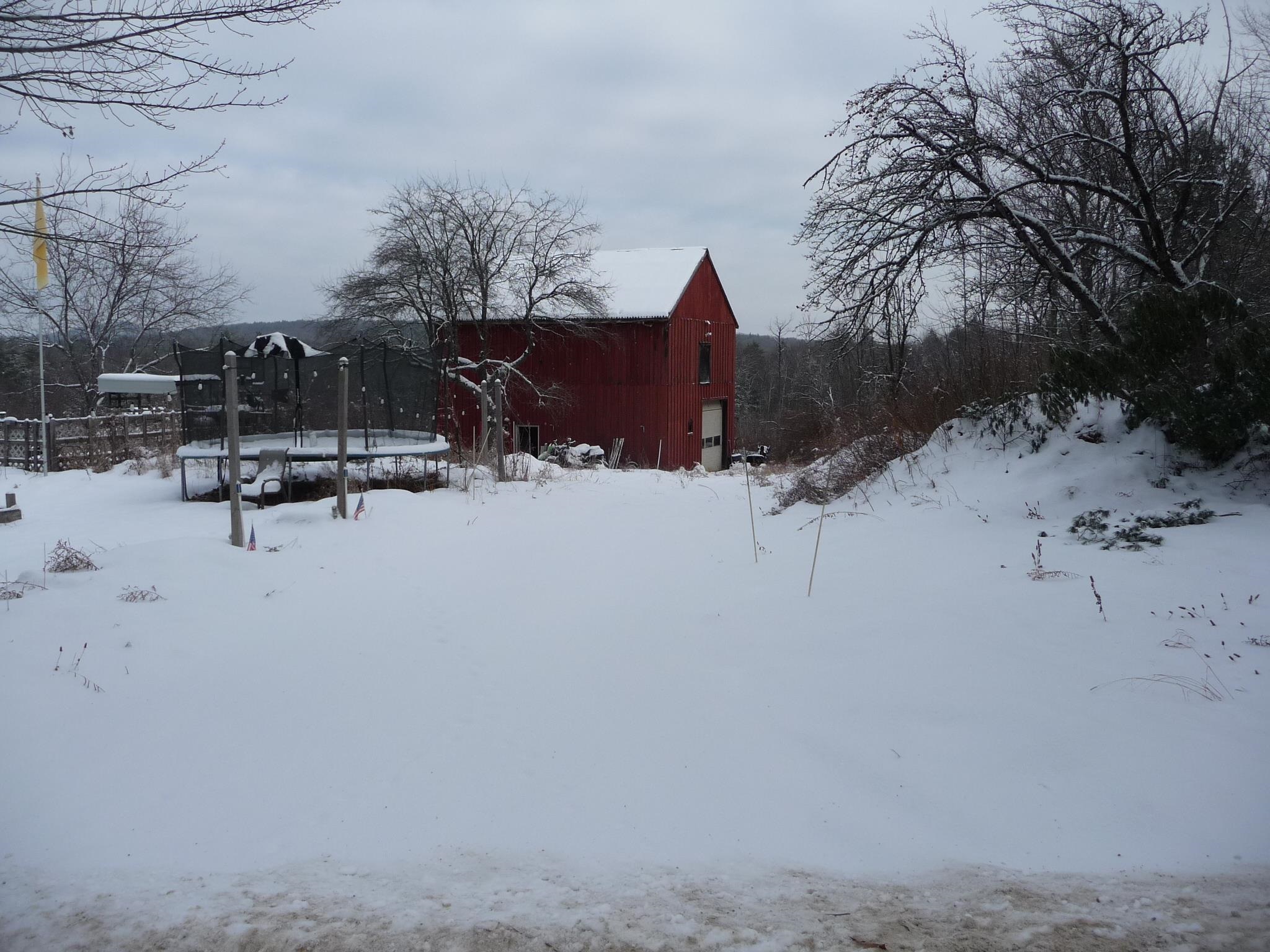 433 North Rd, Deering, NH 03244